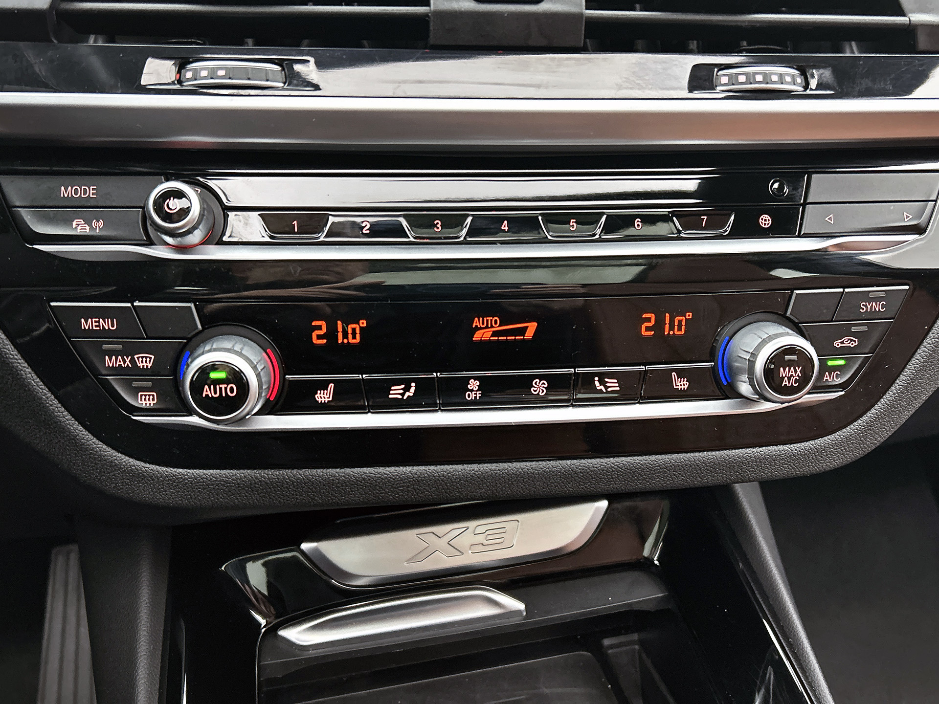 Foto van BMW X3 Xdrive30e