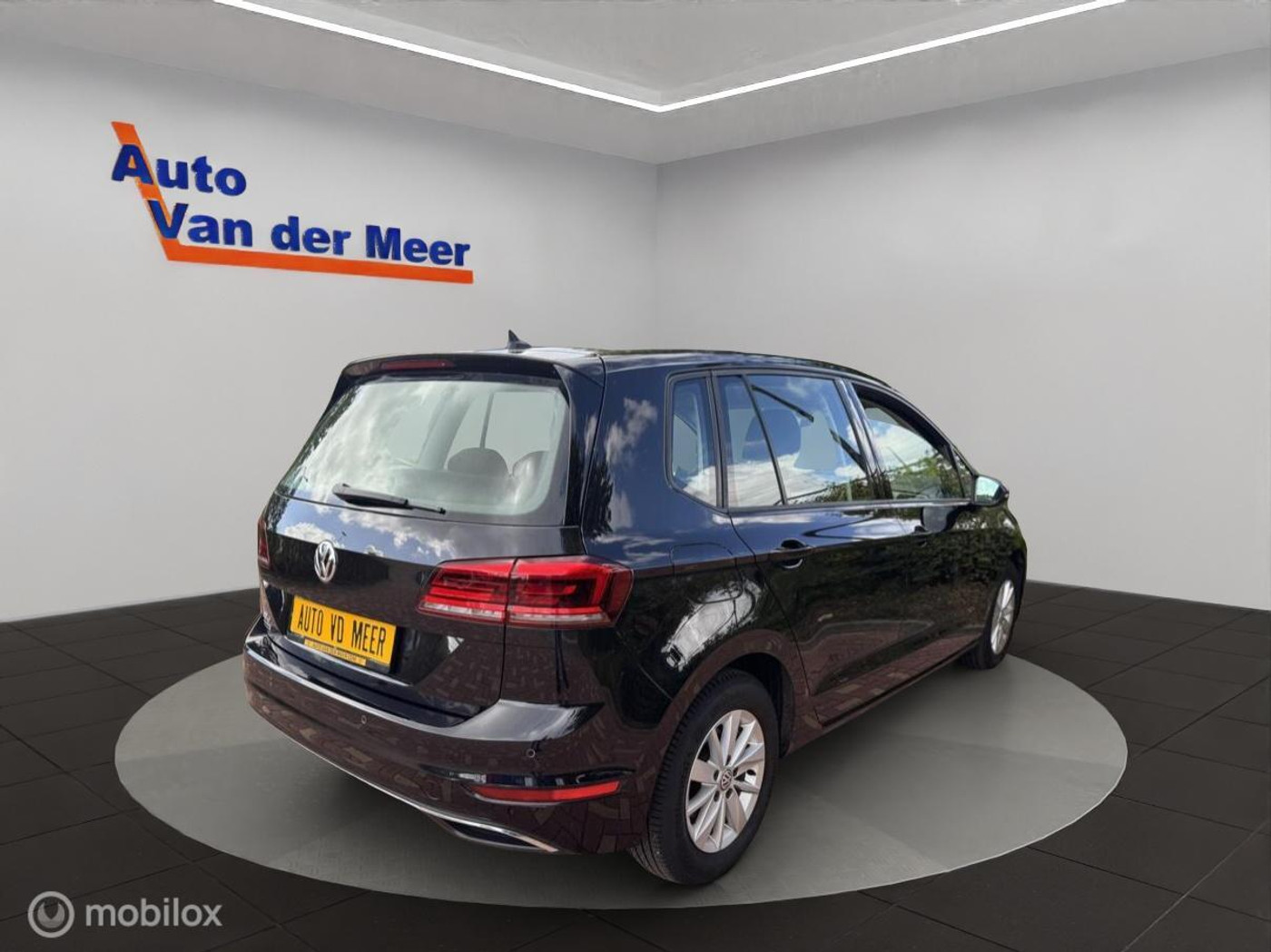Foto van Volkswagen Golf Sportsvan