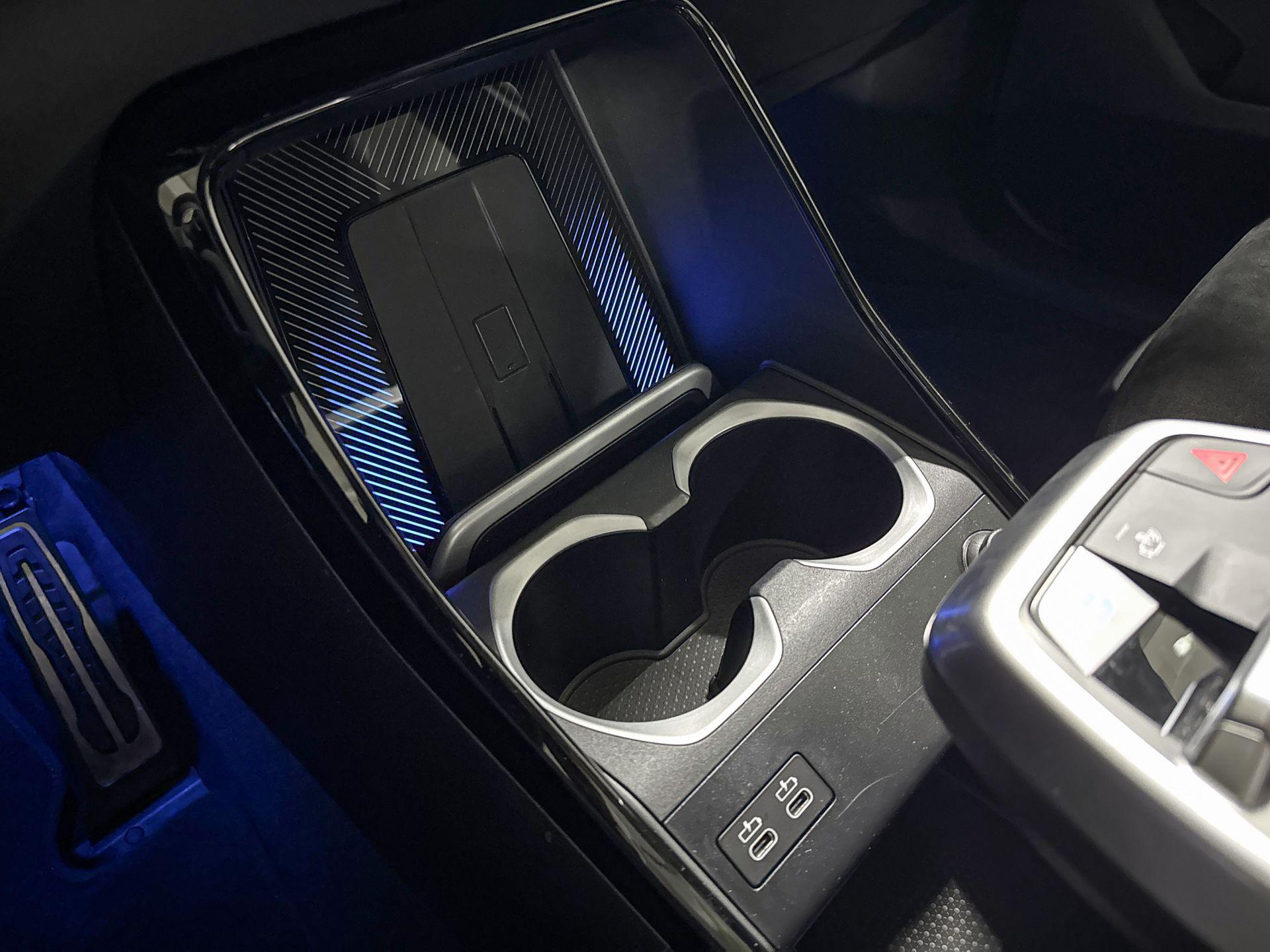 Foto van BMW Ix1 Xdrive30