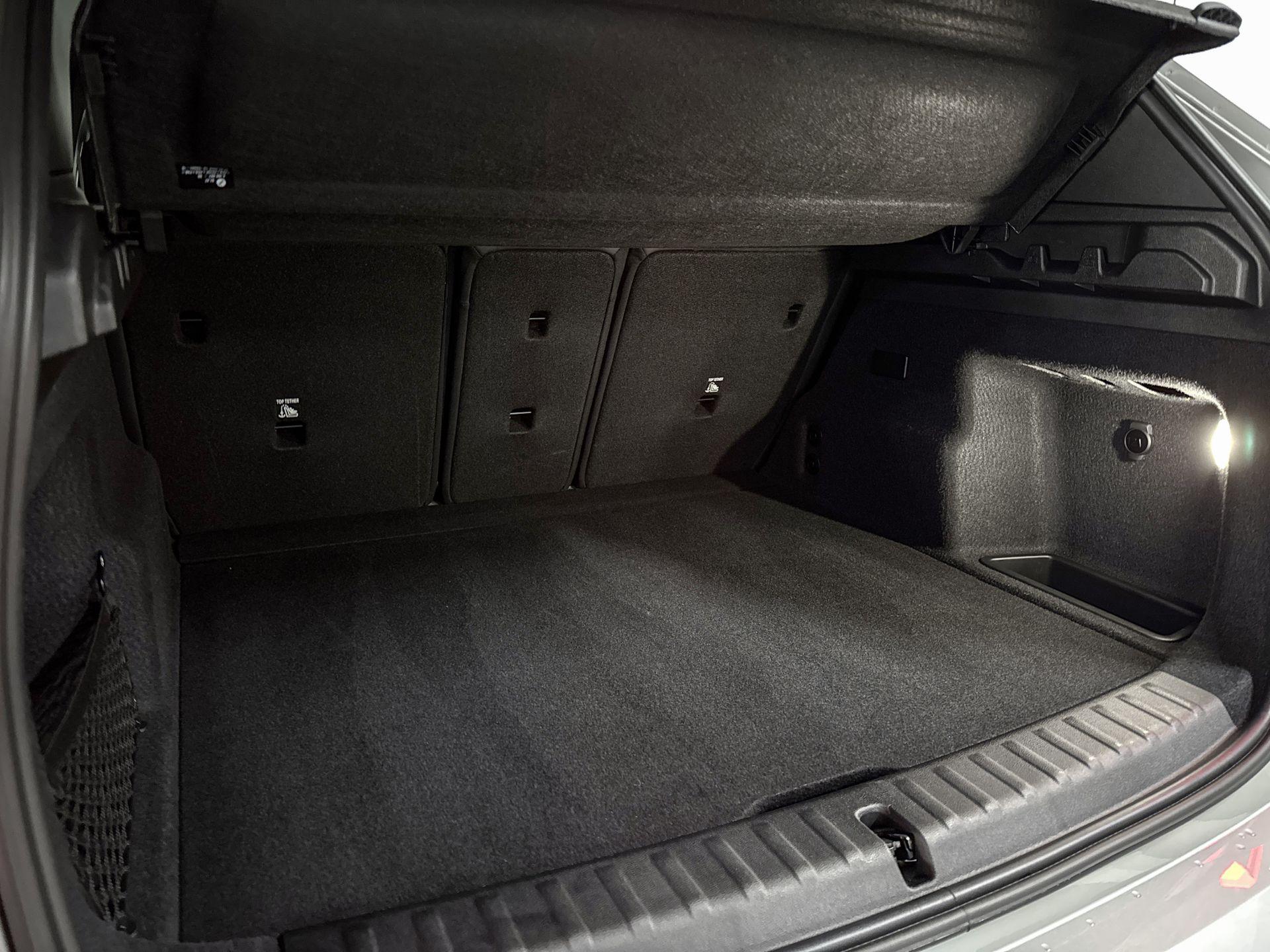 Foto van BMW Ix1 Xdrive30