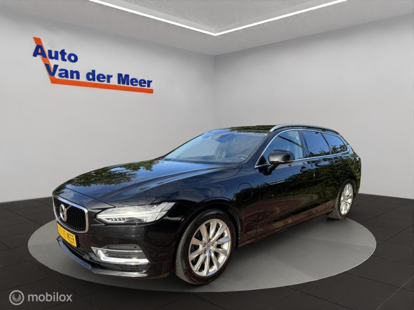 Foto van Volvo V90 T8 Twin Engine