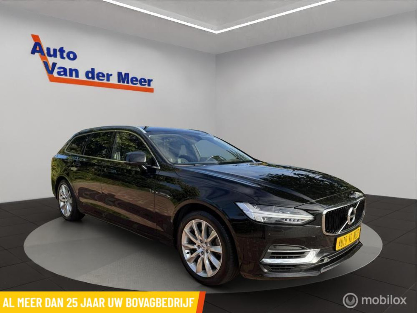 Volvo V90 T8 Twin Engine 2.0 T8 AWD Inscription/ Navigatie / Trekhaak / Etc 2020 - voorkant