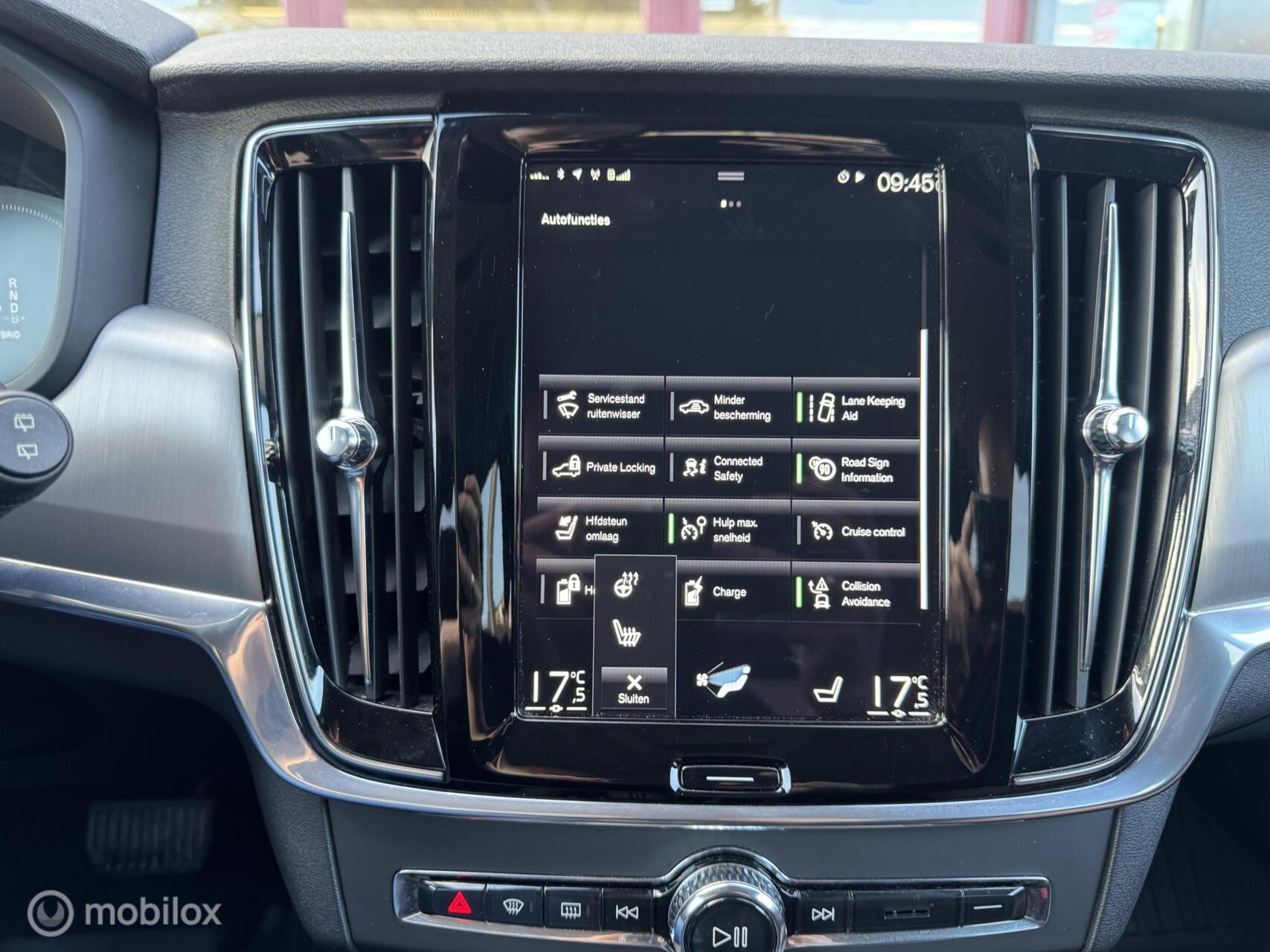 Foto van Volvo V90 T8 Twin Engine