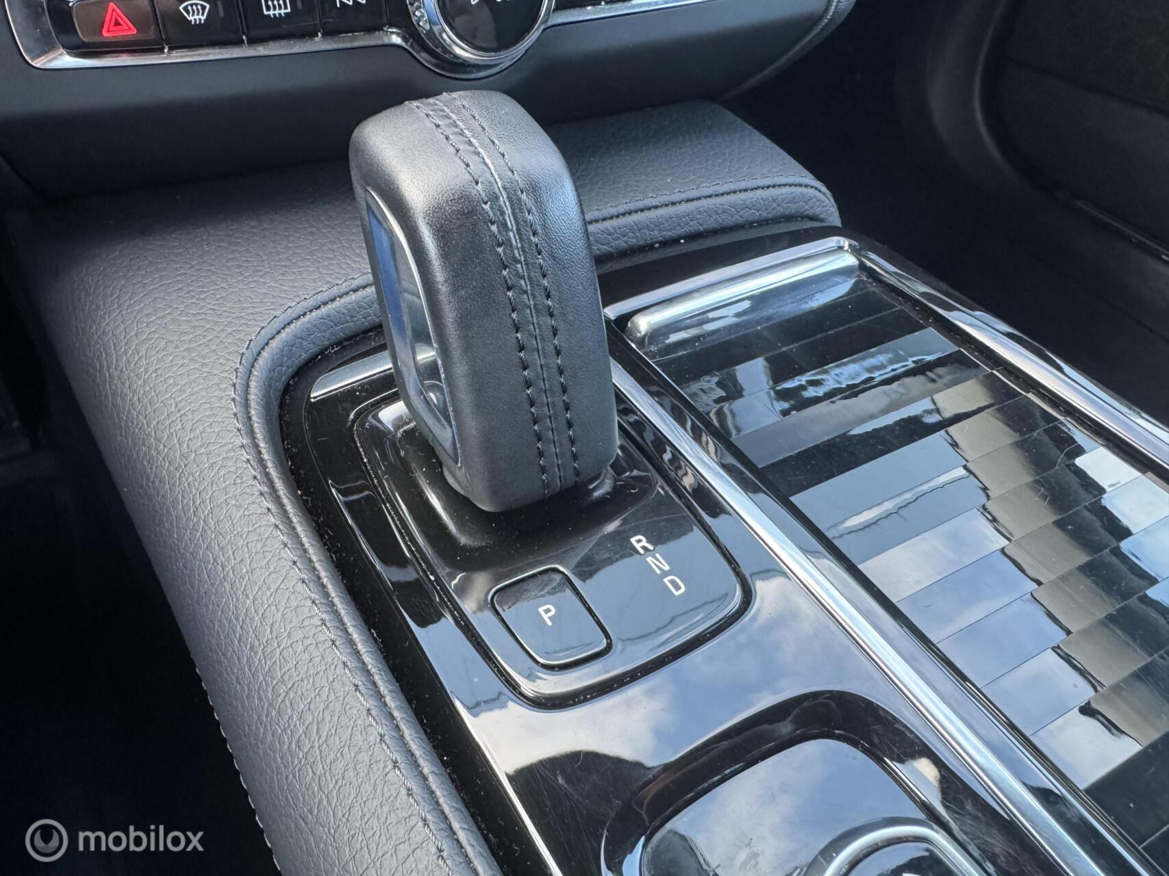 Foto van Volvo V90 T8 Twin Engine