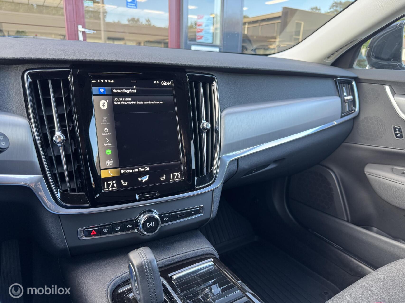 Foto van Volvo V90 T8 Twin Engine