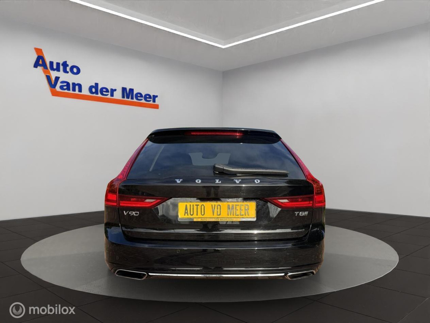 Foto van Volvo V90 T8 Twin Engine