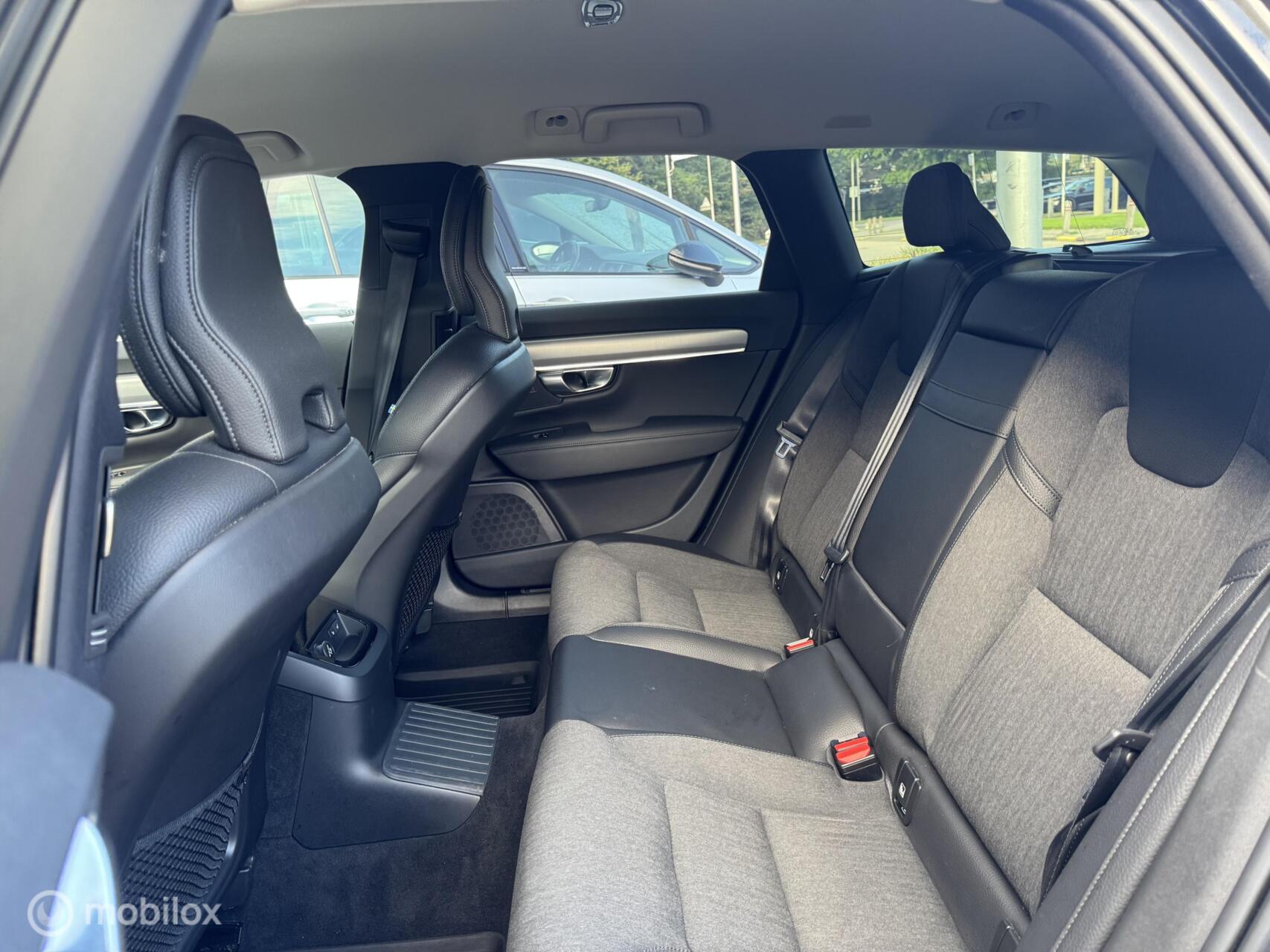 Foto van Volvo V90 T8 Twin Engine