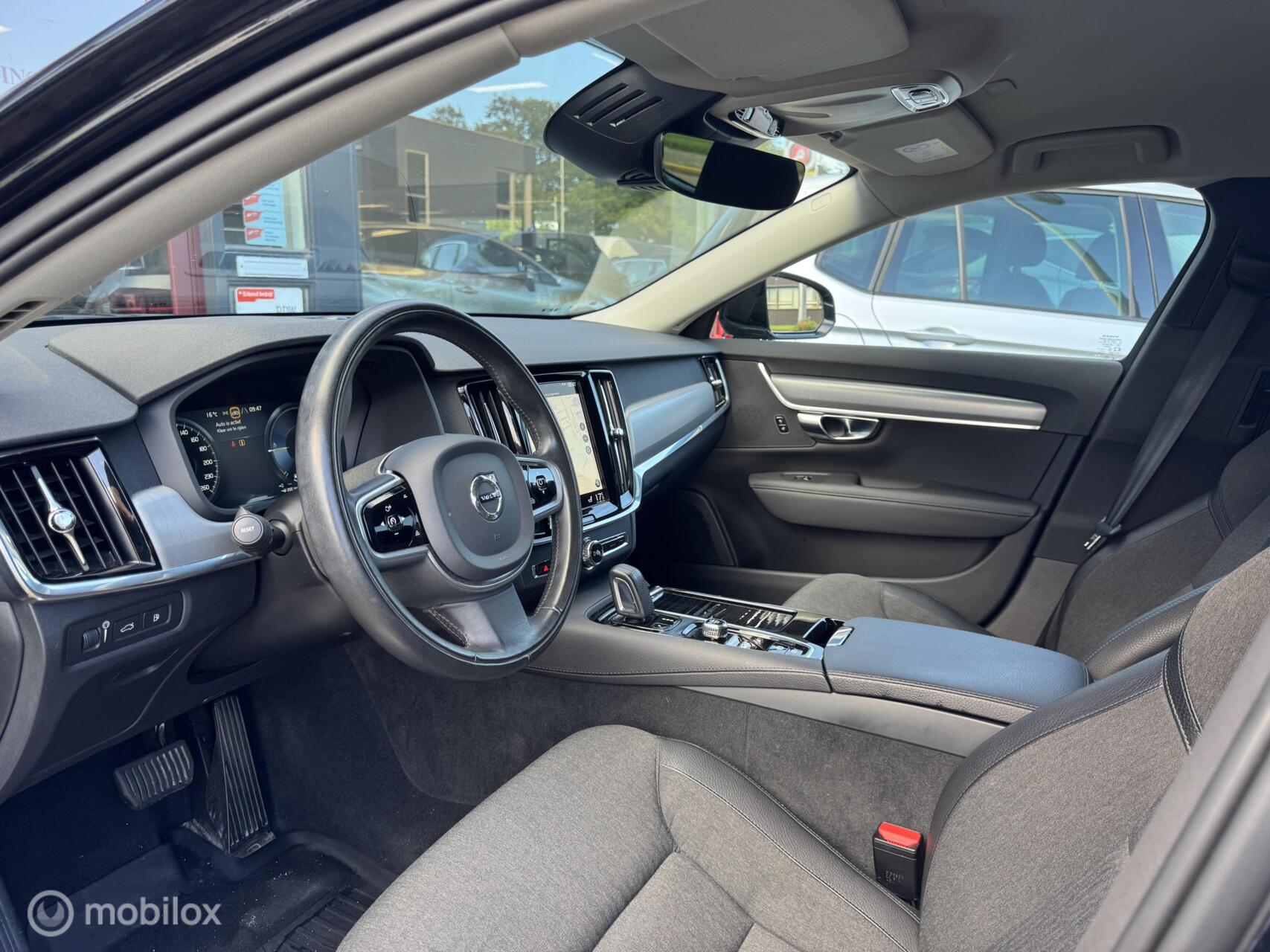 Foto van Volvo V90 T8 Twin Engine