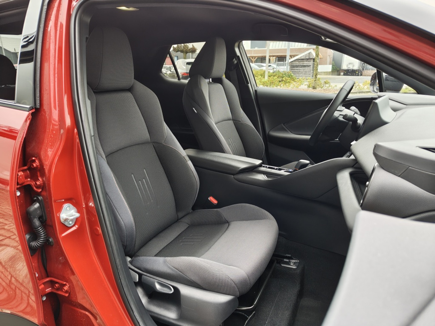 Foto van Toyota Toyota C-hr