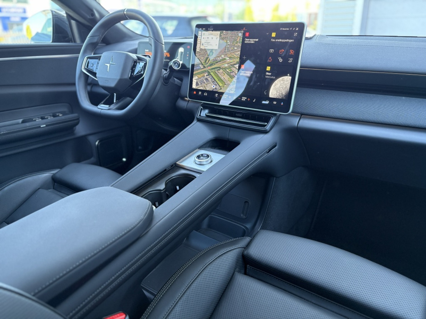 Foto van Polestar Polestar 4