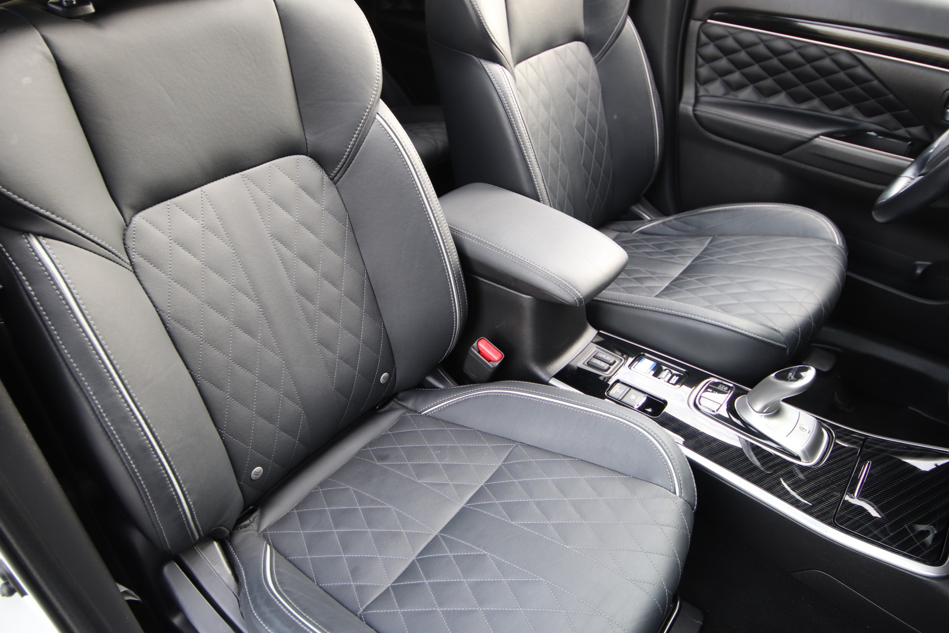 Foto van Mitsubishi Mitsubishi Outlander