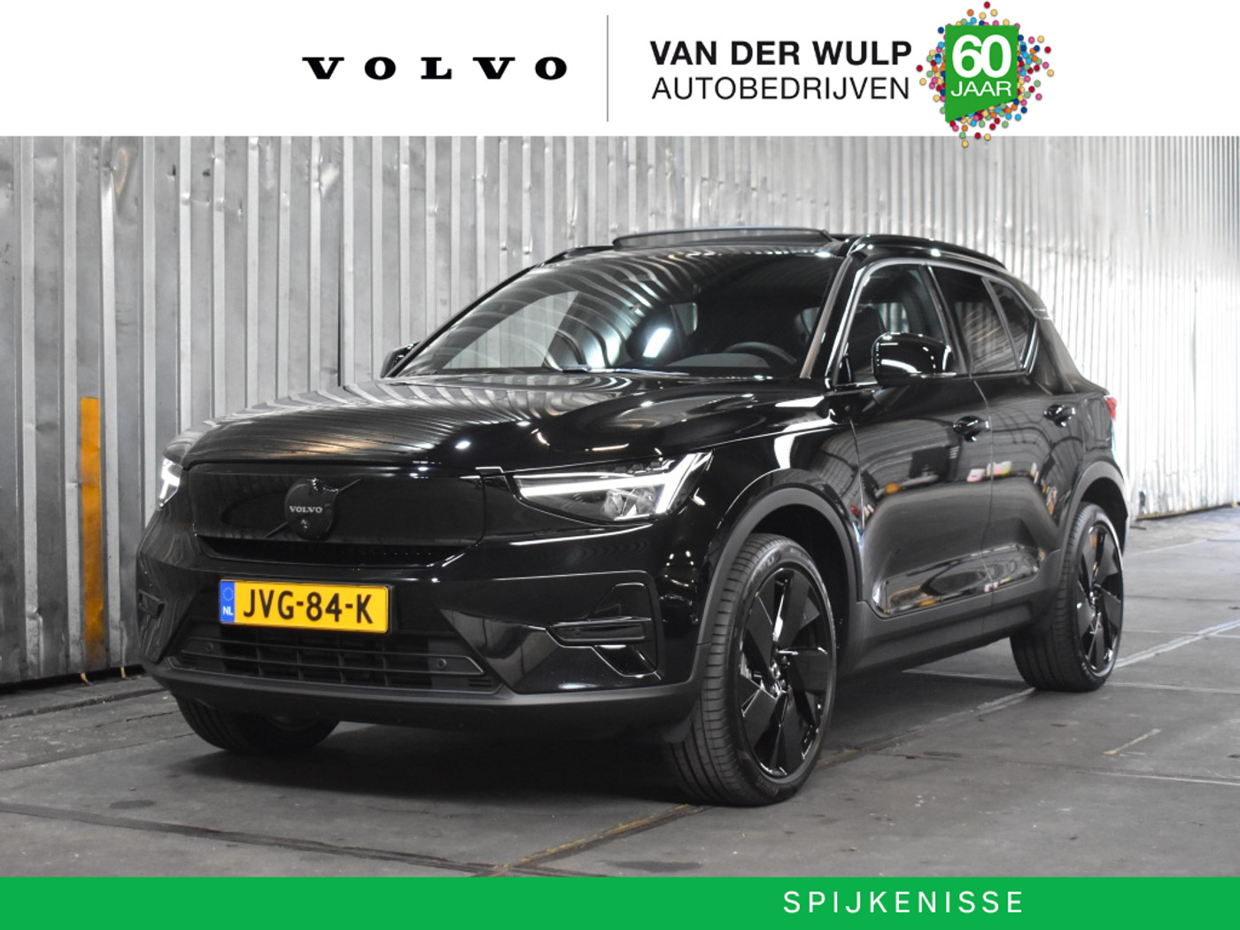 Volvo Ex40 Twin Performance 442pk/82kWh Ultra Black Edition | Schuifdak | B 2026 - voorkant