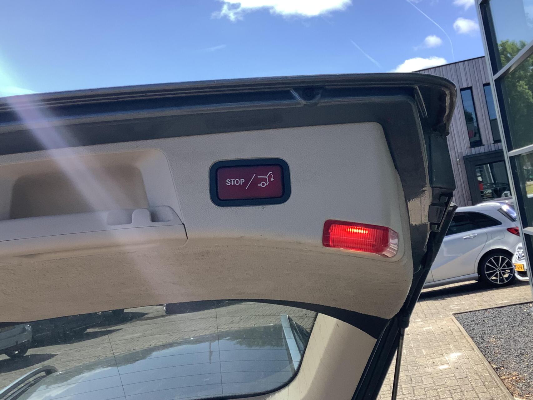 Foto van Mercedes-Benz E 200 Bluetec