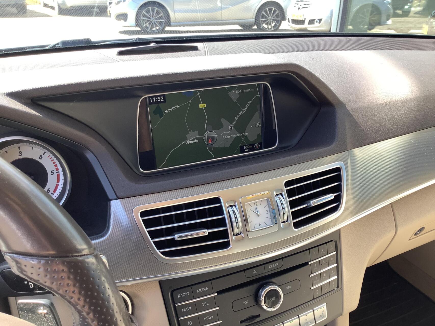 Foto van Mercedes-Benz E 200 Bluetec