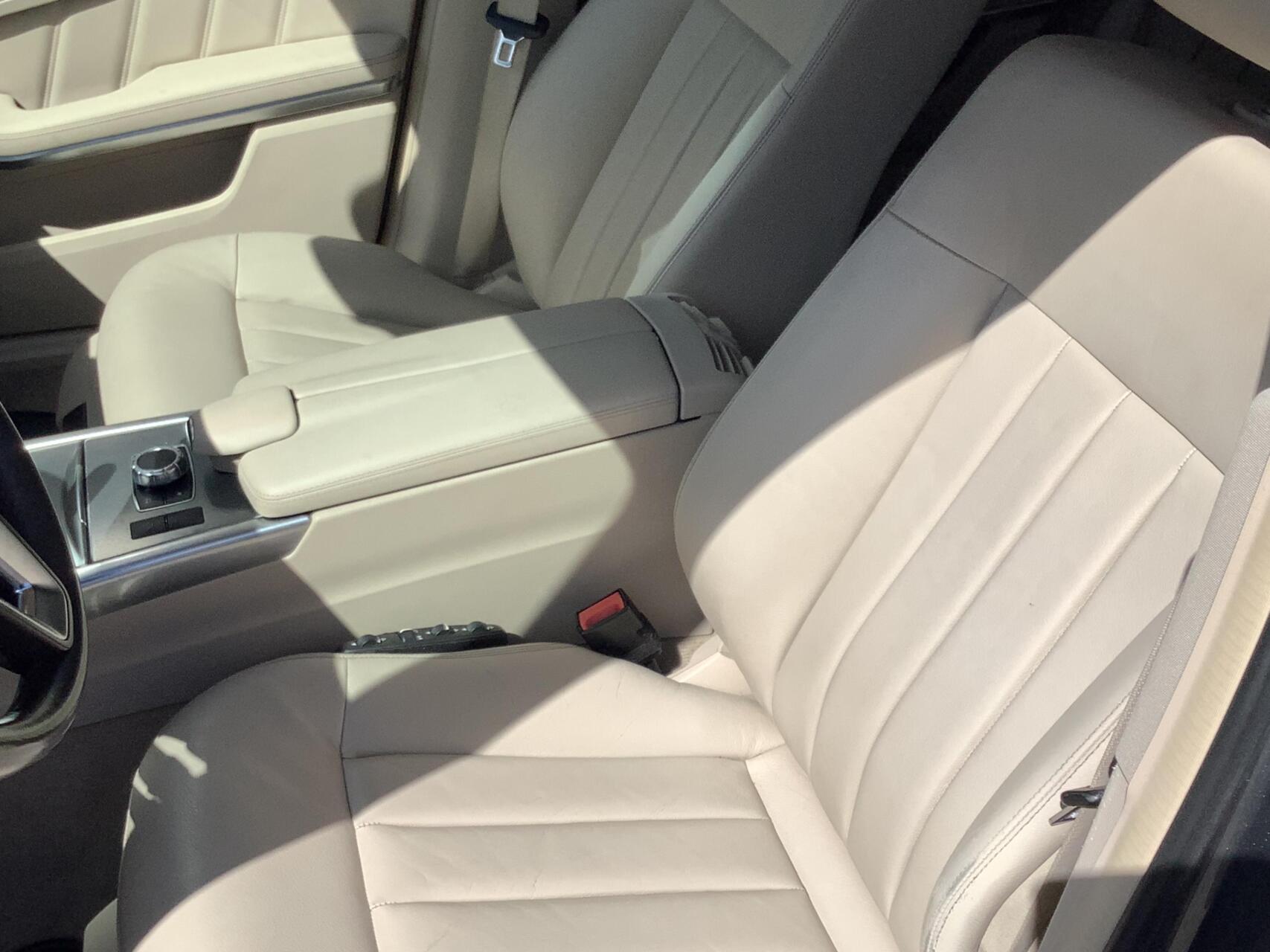 Foto van Mercedes-Benz E 200 Bluetec