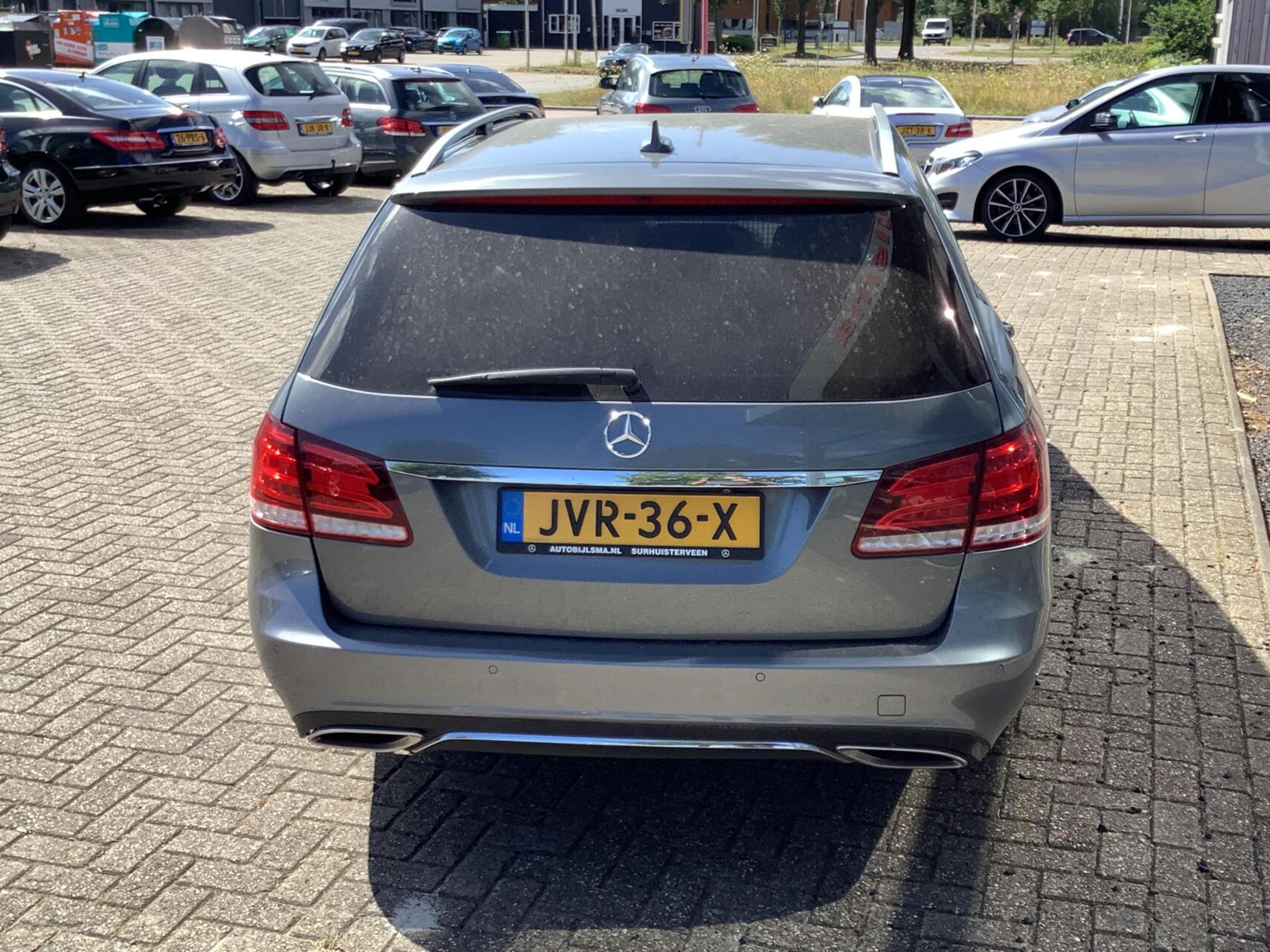 Foto van Mercedes-Benz E 200 Bluetec