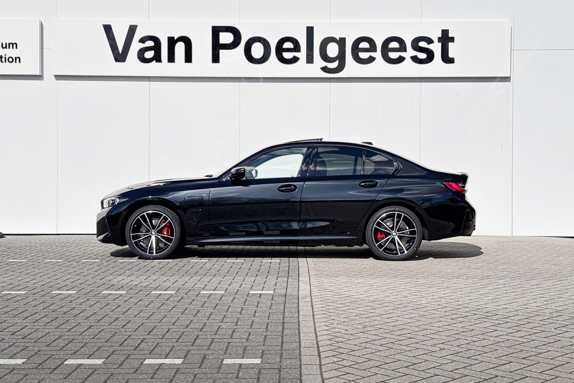 Foto van BMW 330e