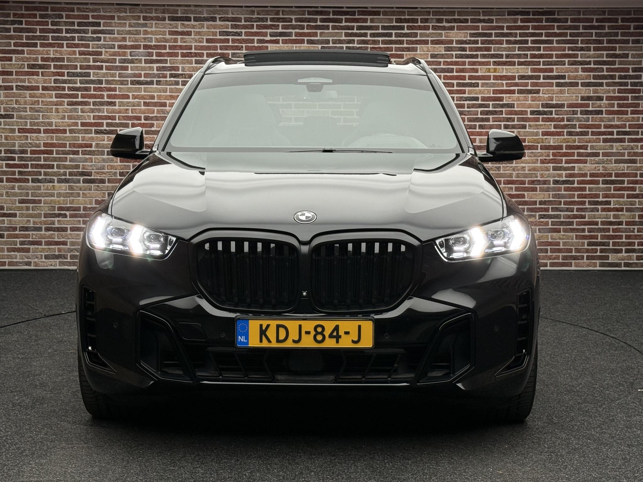 Foto van BMW X5 Xdrive45e