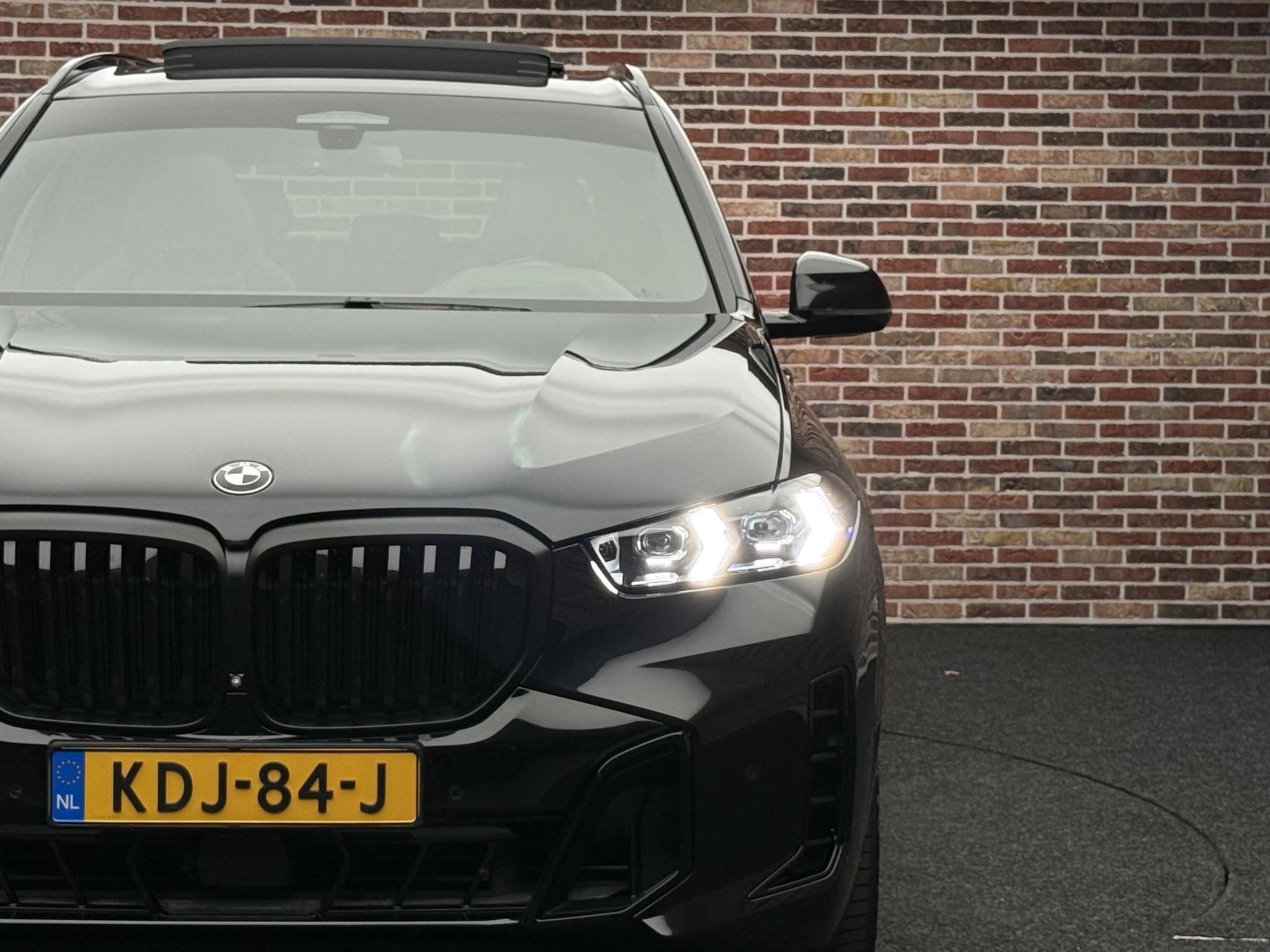 Foto van BMW X5 Xdrive45e