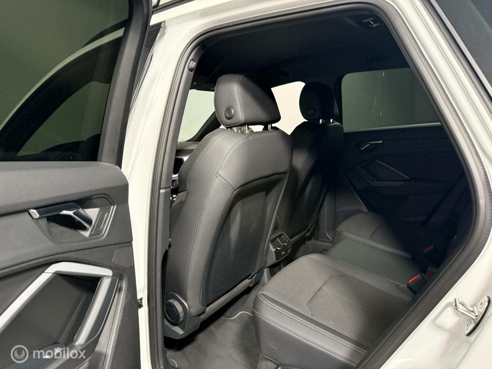 Foto van Audi Q3 E-tron