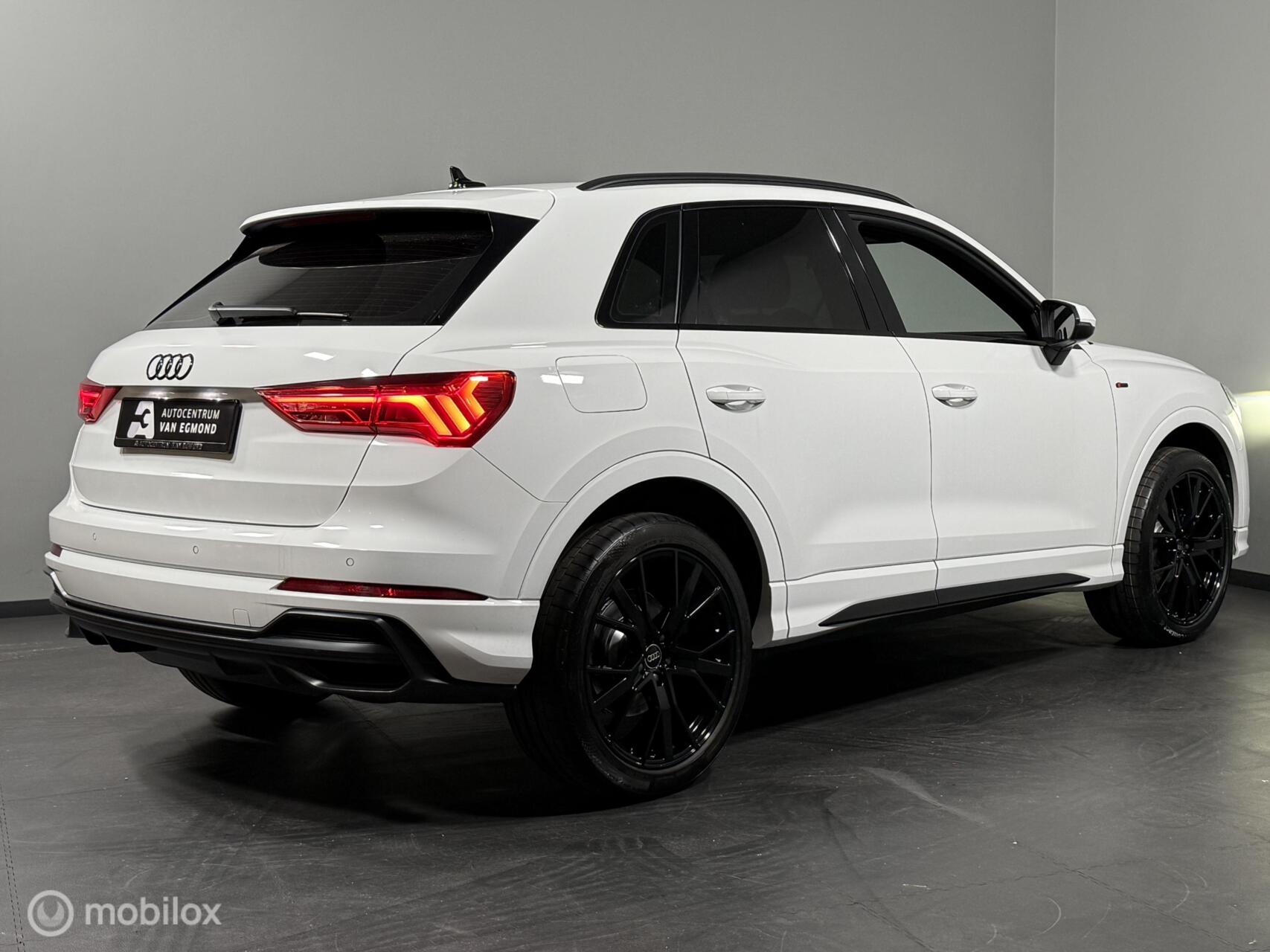 Foto van Audi Q3 E-tron