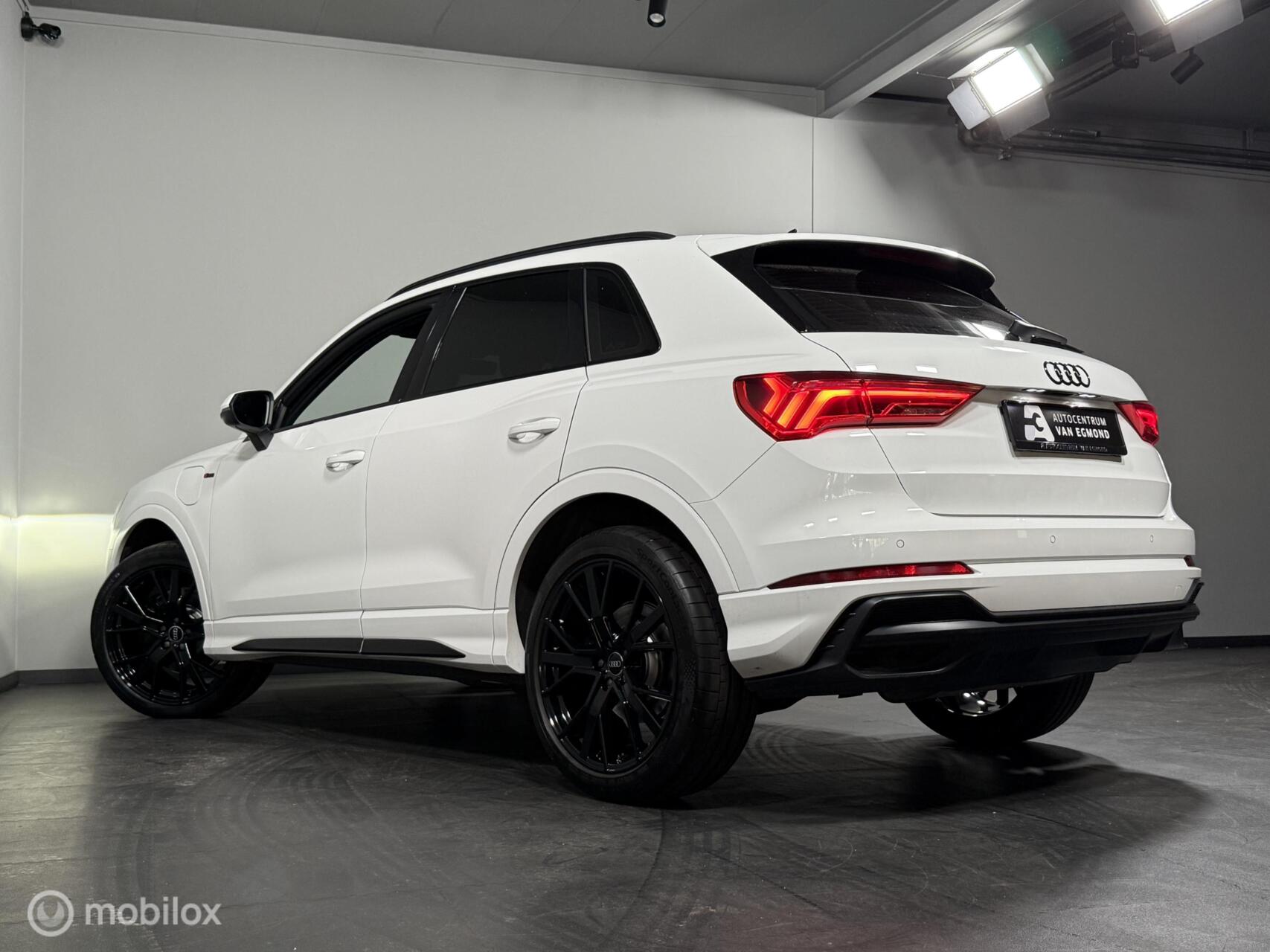 Foto van Audi Q3 E-tron