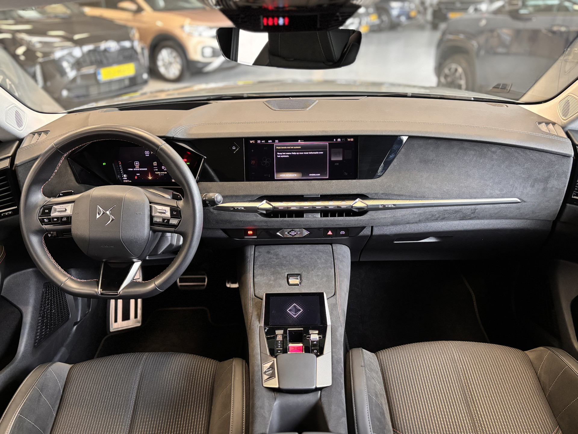 Foto van DS Ds4