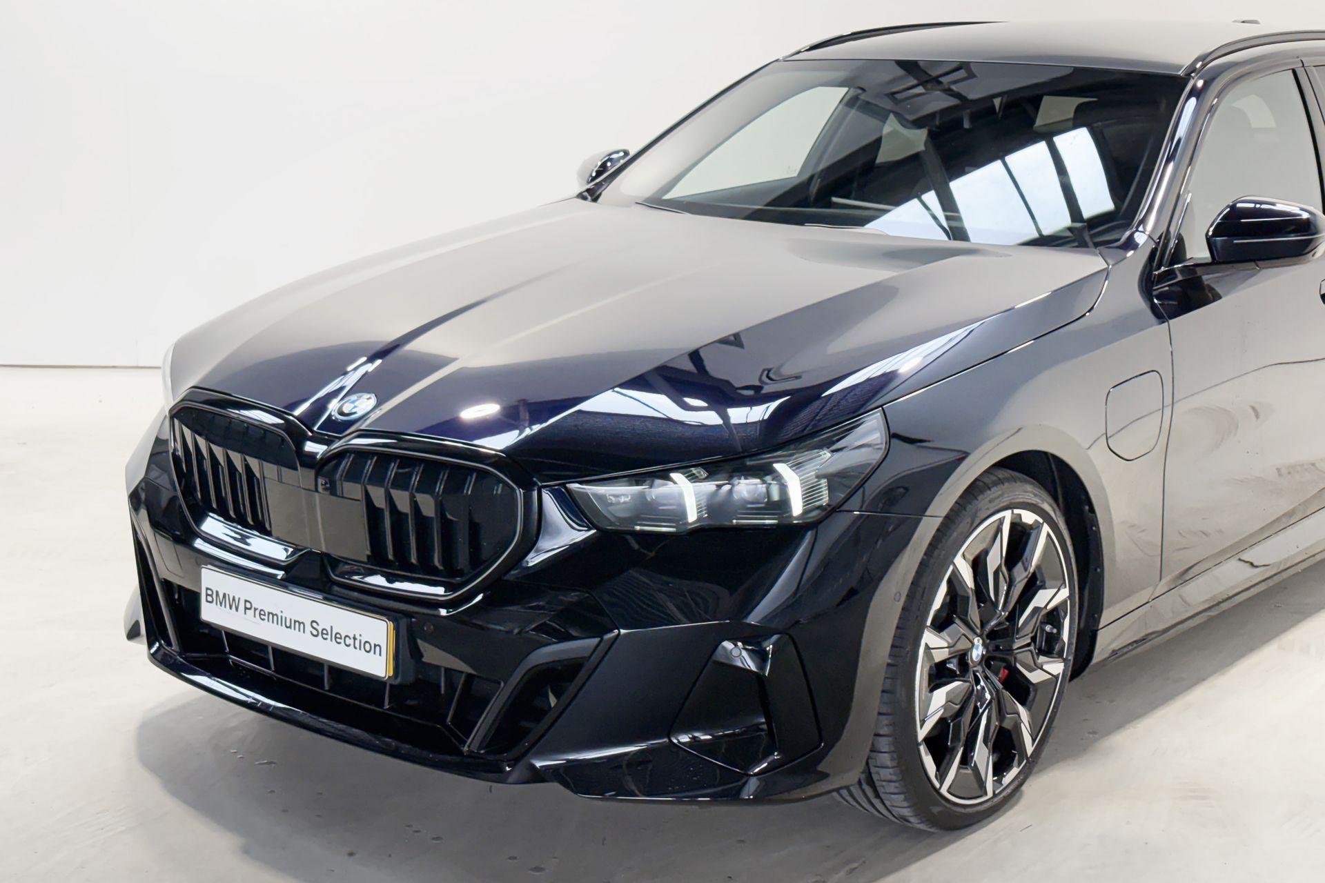 Foto van BMW 550e xDrive