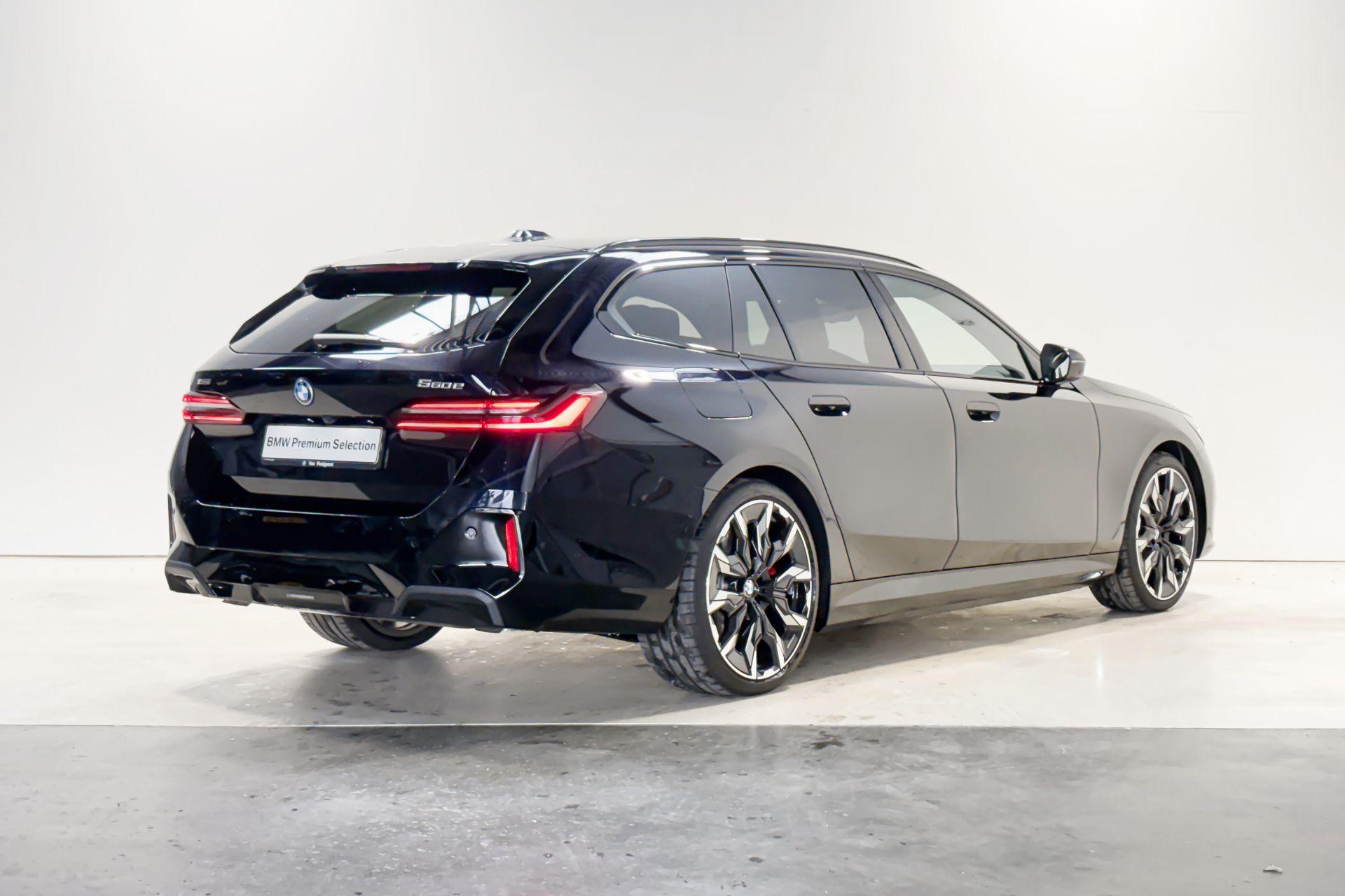 Foto van BMW 550e xDrive