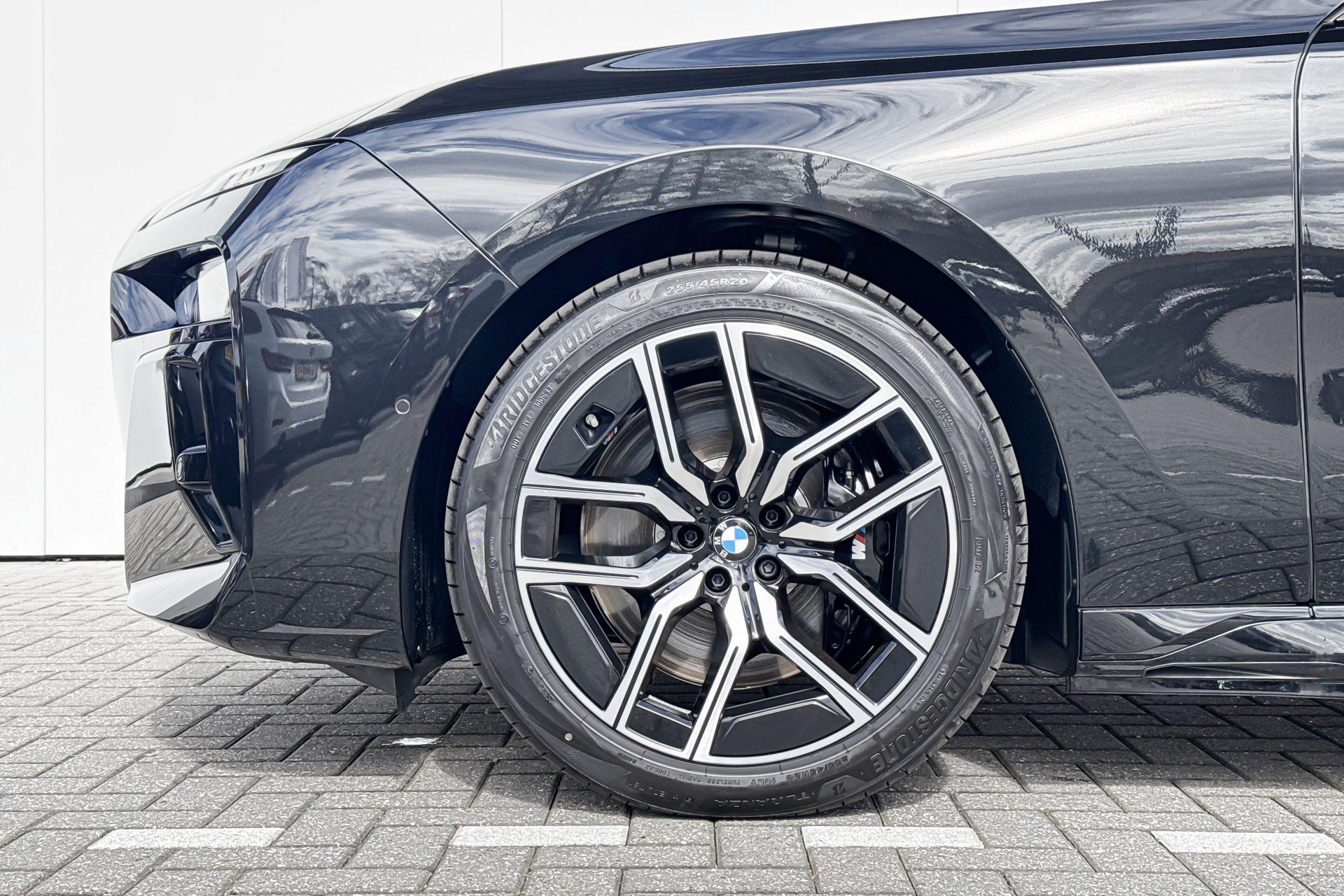 Foto van BMW I7 Edrive50