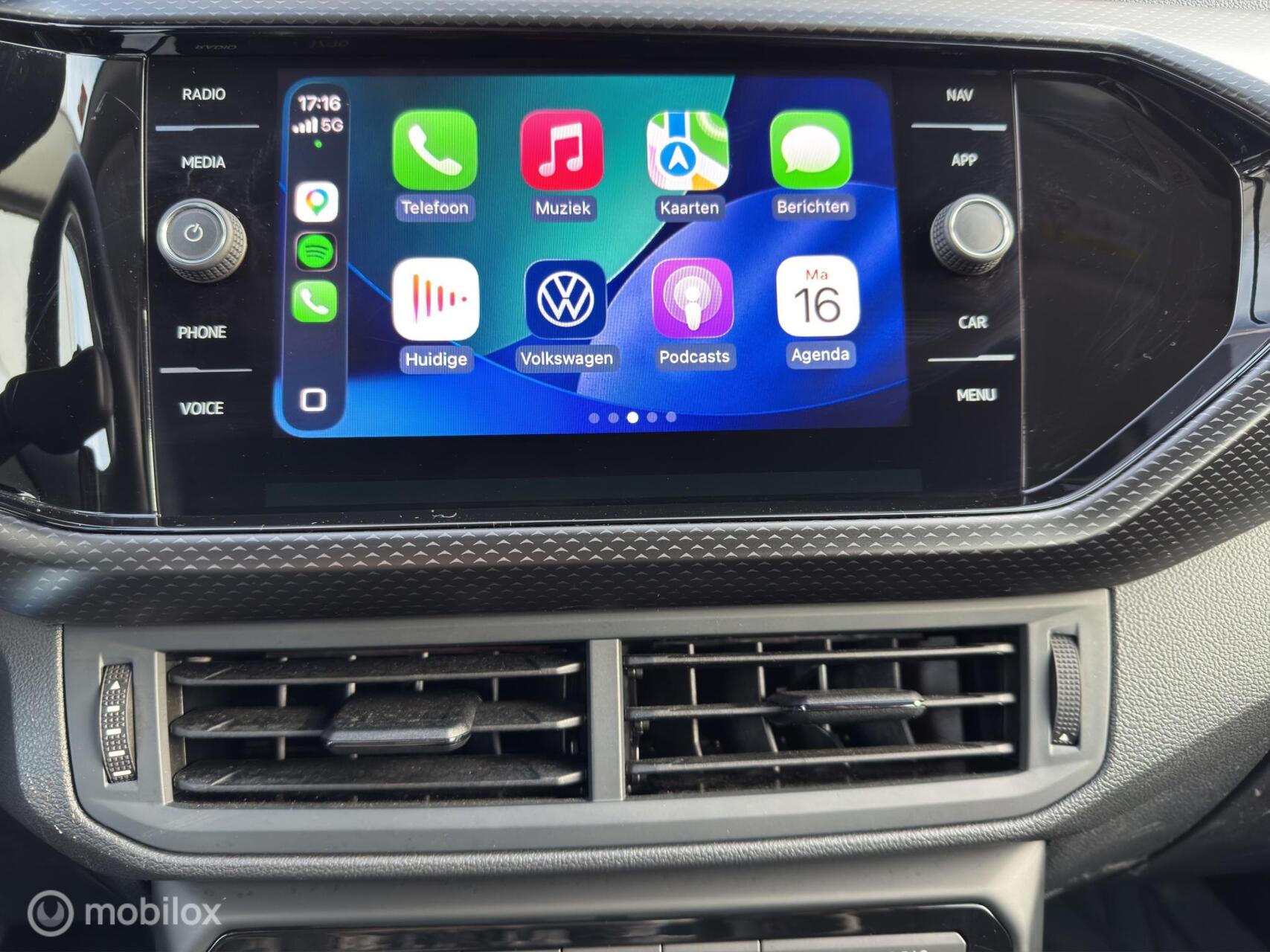 Foto van Volkswagen T-cross