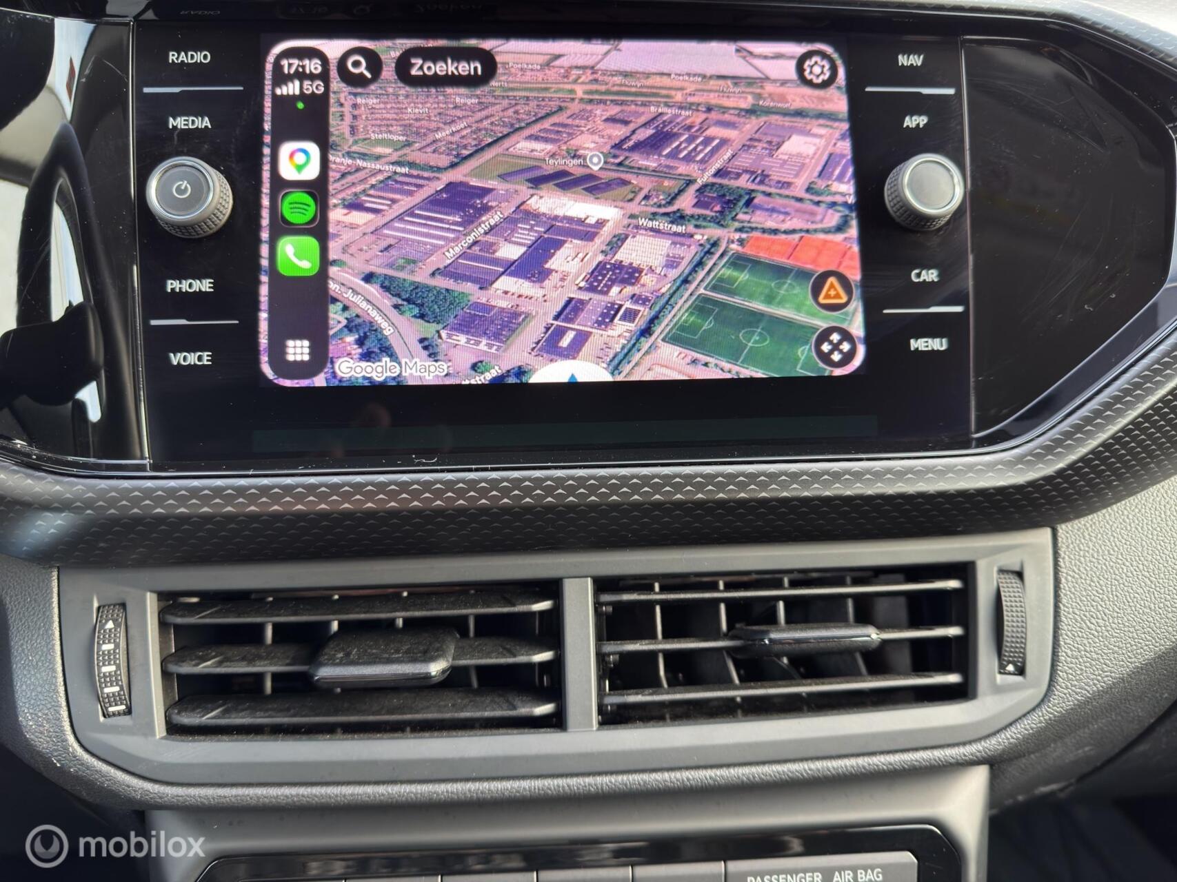 Foto van Volkswagen T-cross