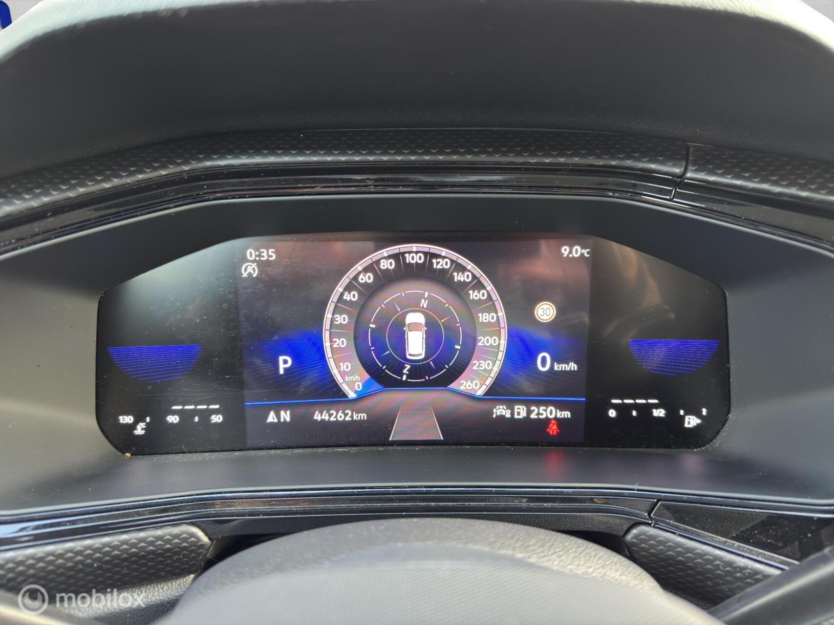 Foto van Volkswagen T-cross