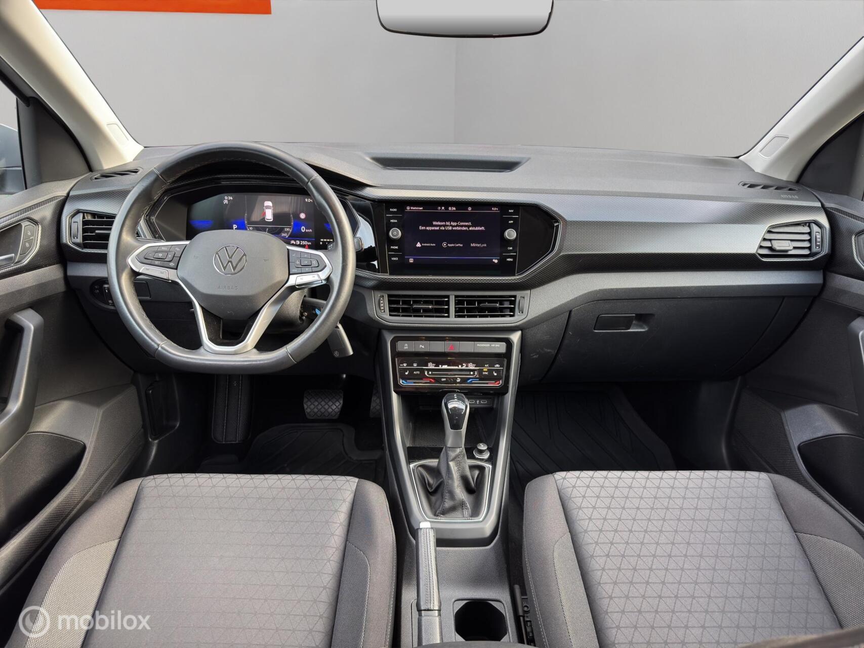 Foto van Volkswagen T-cross