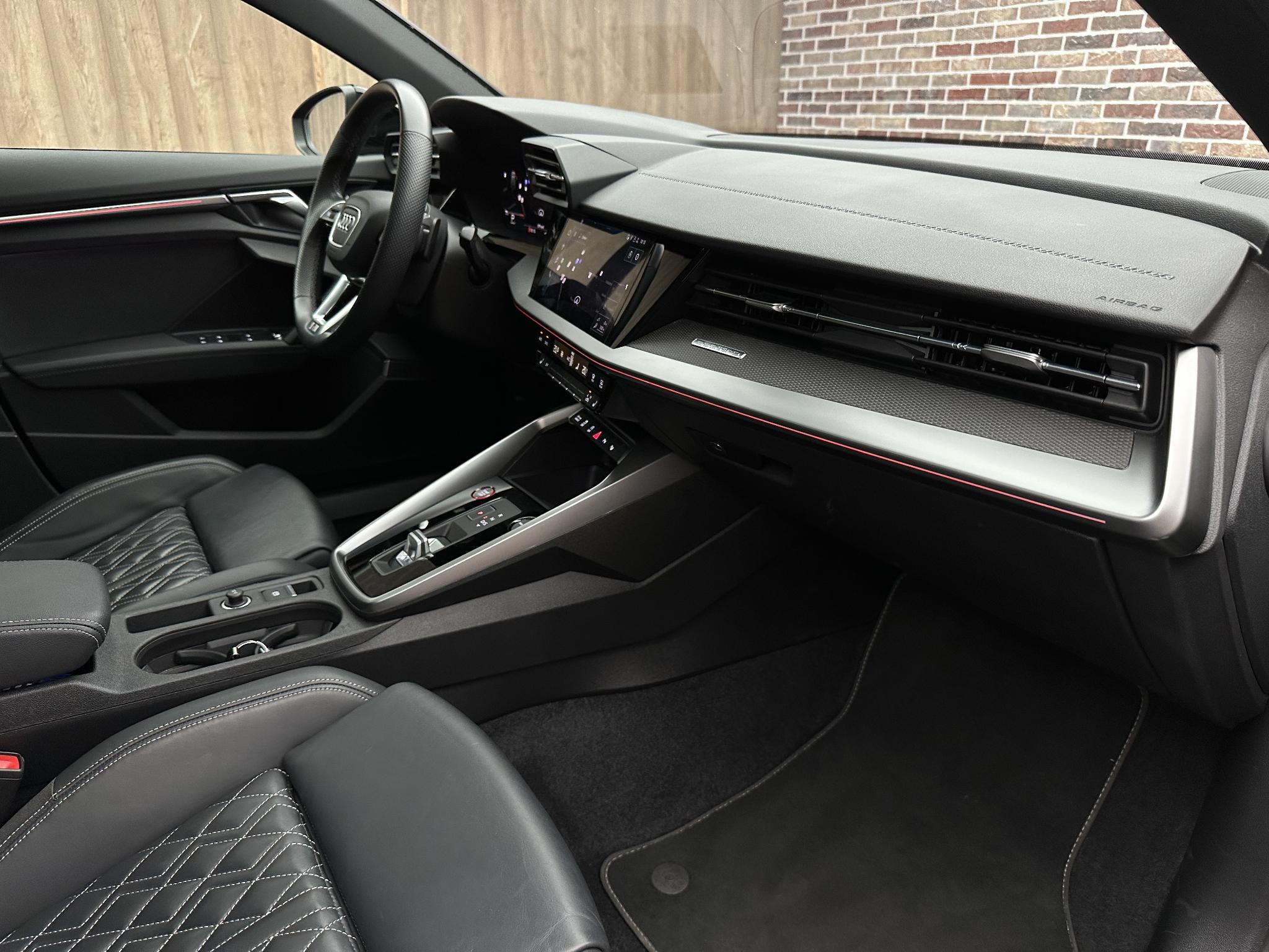 Foto van Audi S3 Sportback