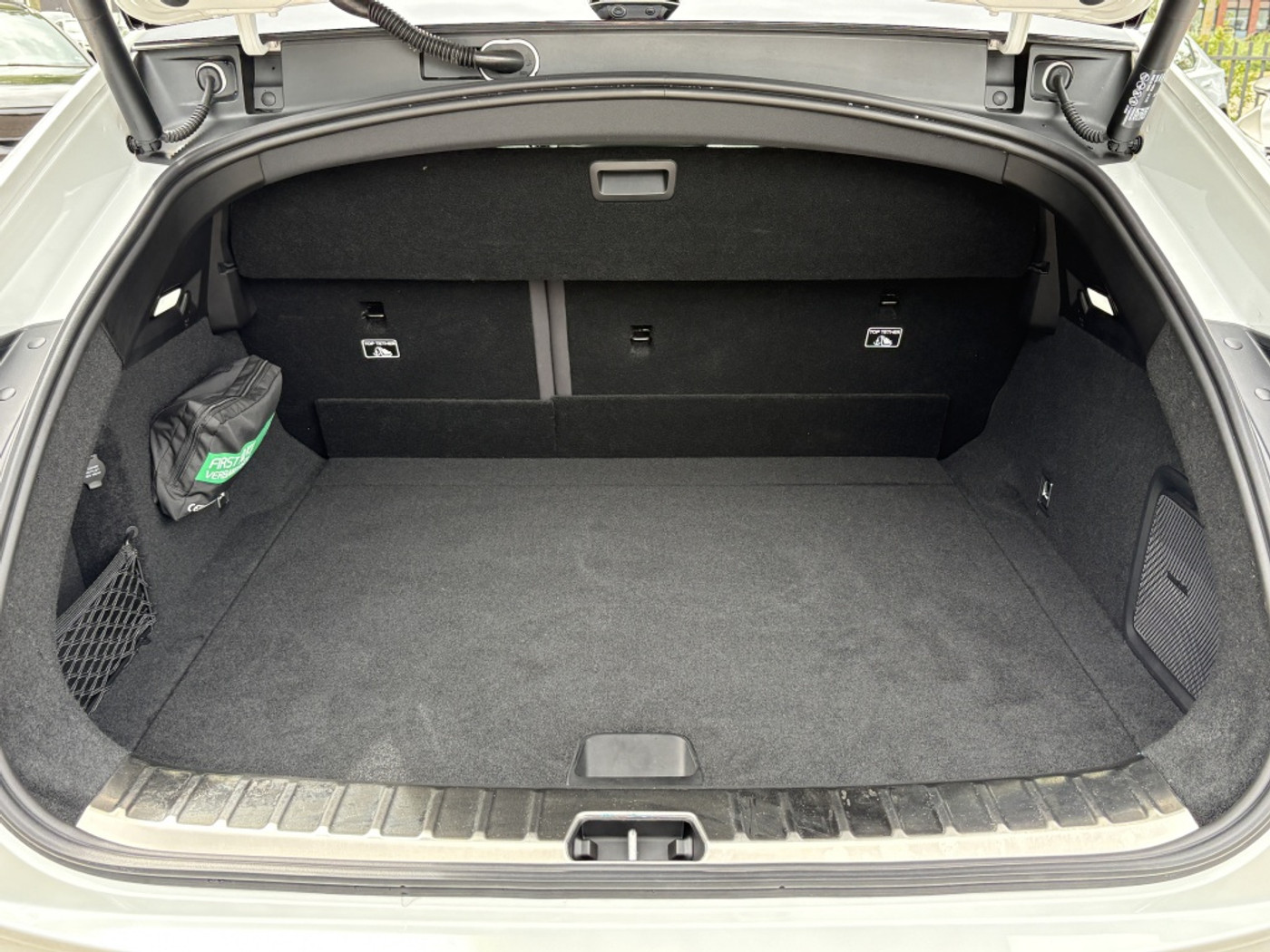 Foto van Polestar Polestar 4