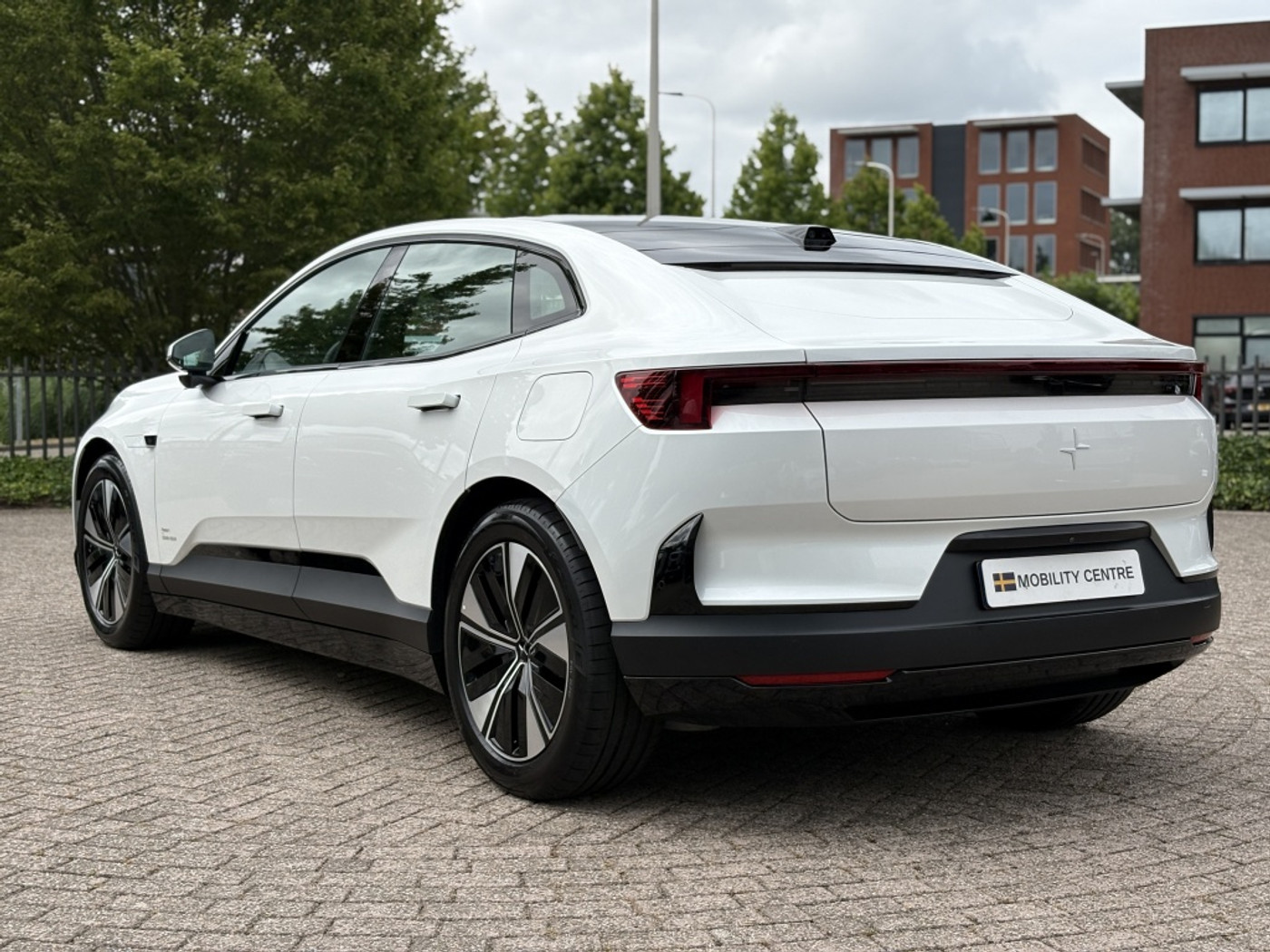 Foto van Polestar Polestar 4