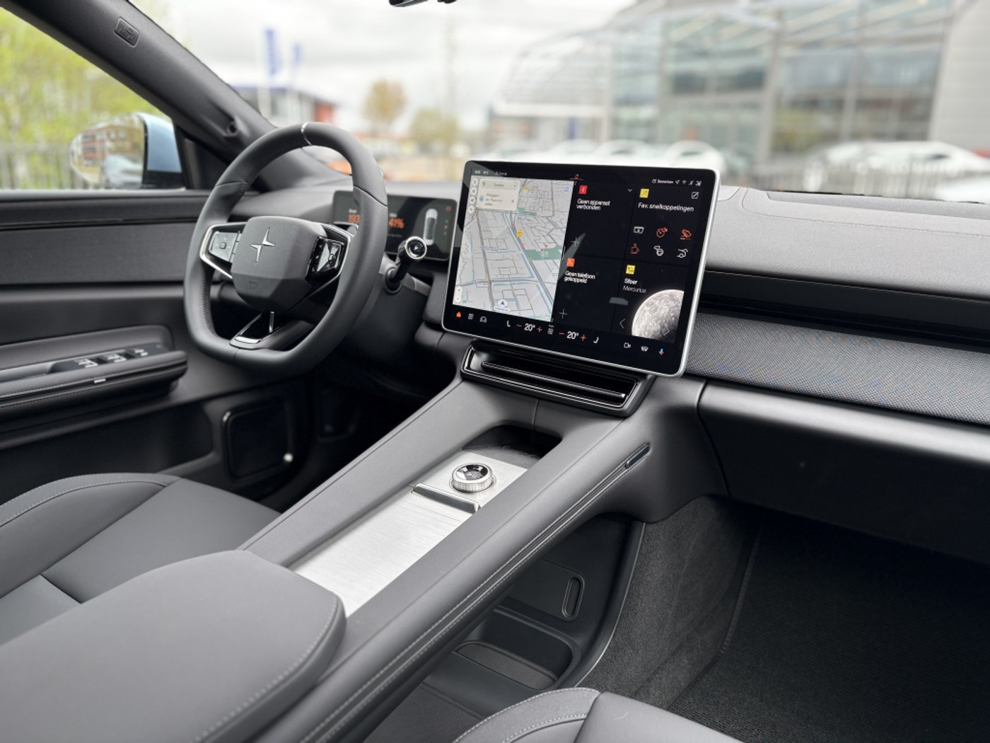 Foto van Polestar Polestar 4