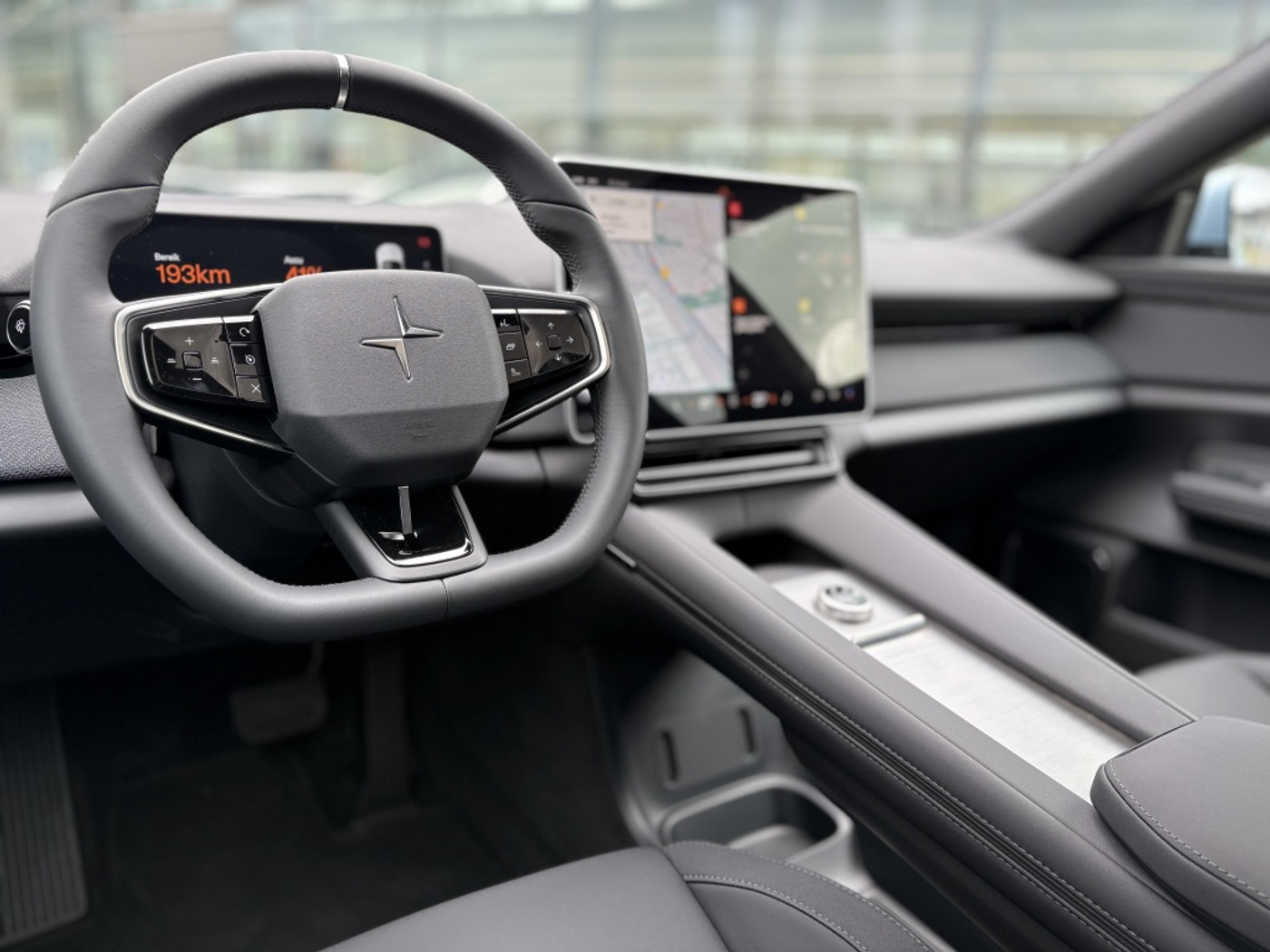 Foto van Polestar Polestar 4