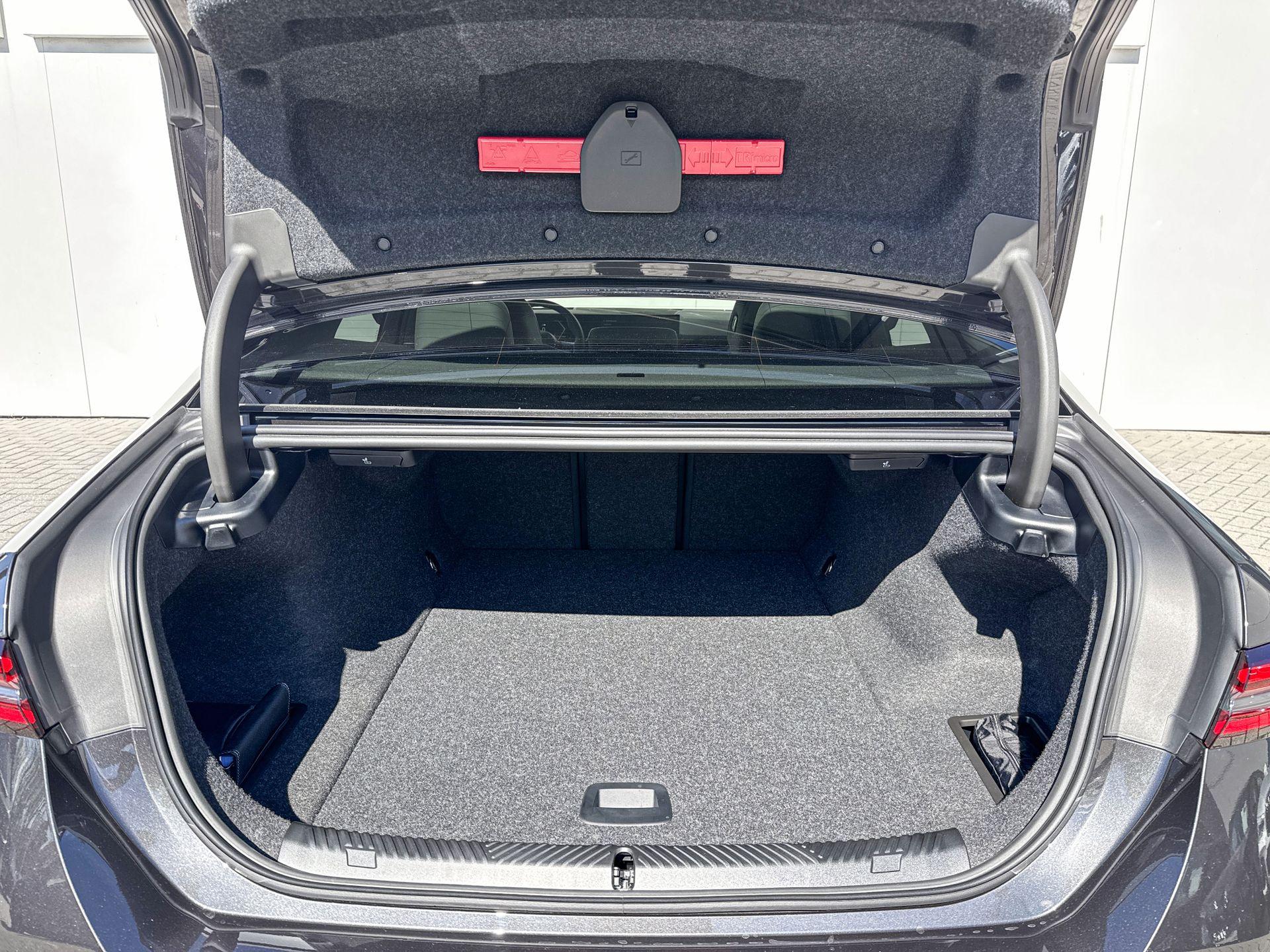 Foto van BMW I5 Edrive40