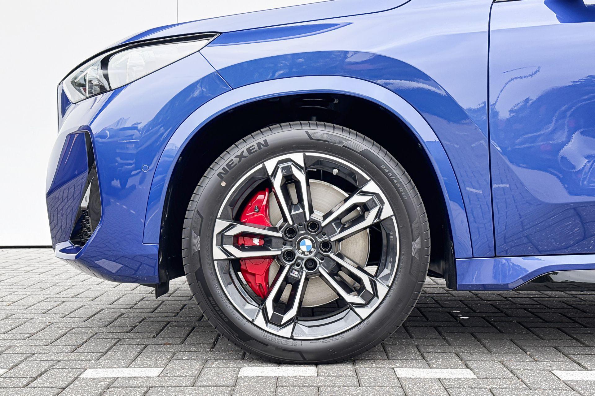 Foto van BMW Ix1 Edrive20