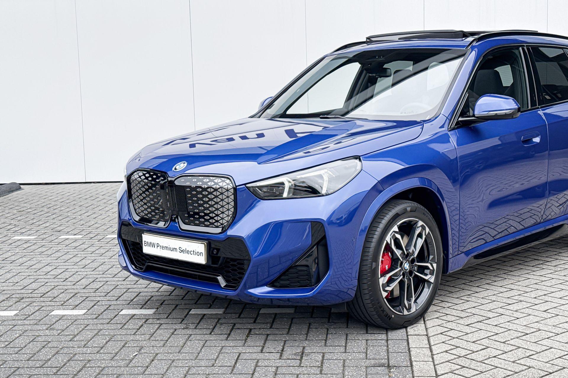 Foto van BMW Ix1 Edrive20