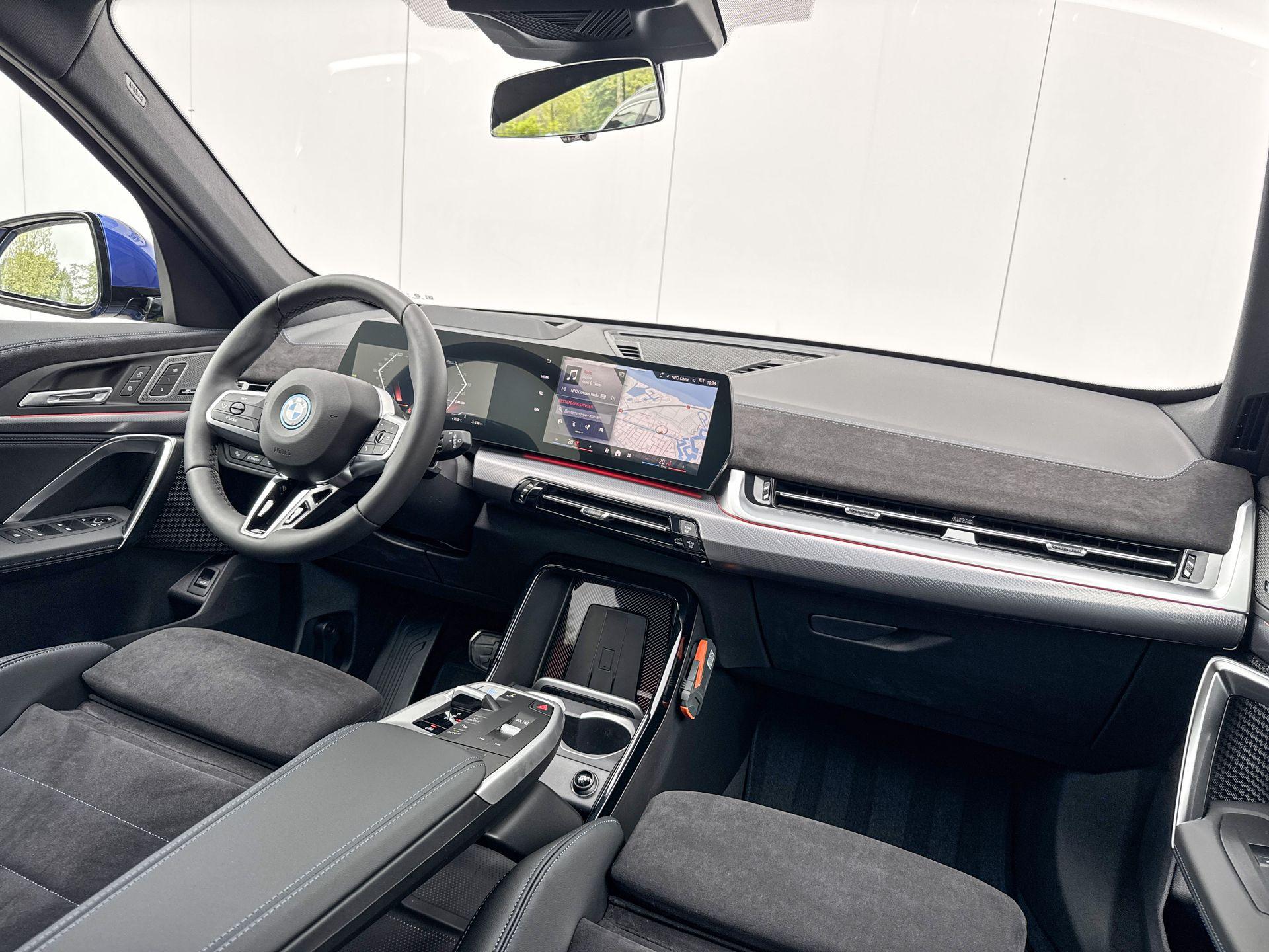 Foto van BMW Ix1 Edrive20