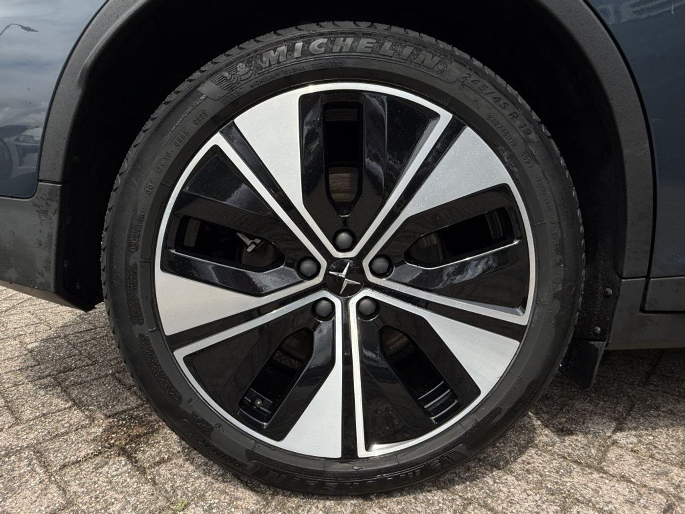 Foto van Polestar Polestar 2