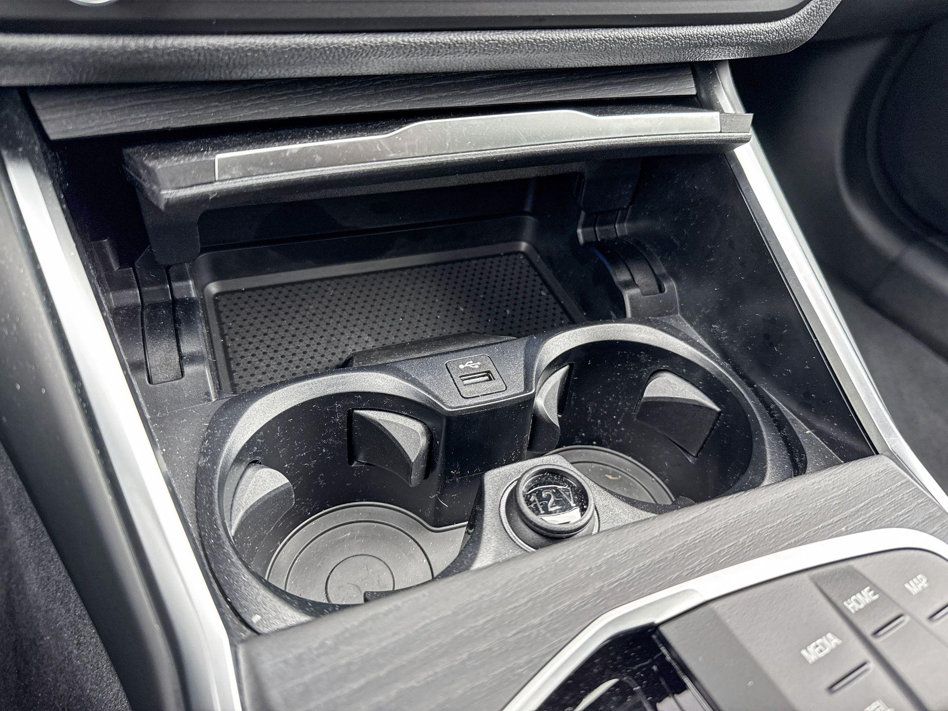 Foto van BMW 330e
