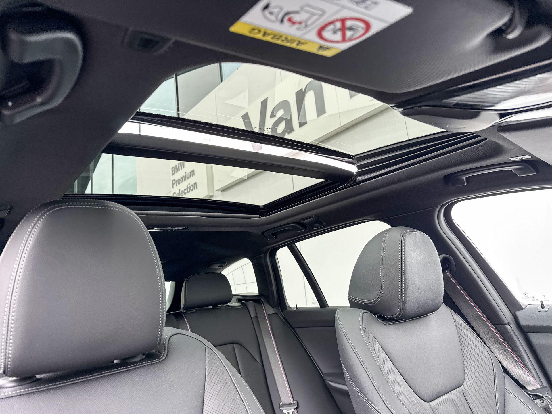 Foto van BMW 330e