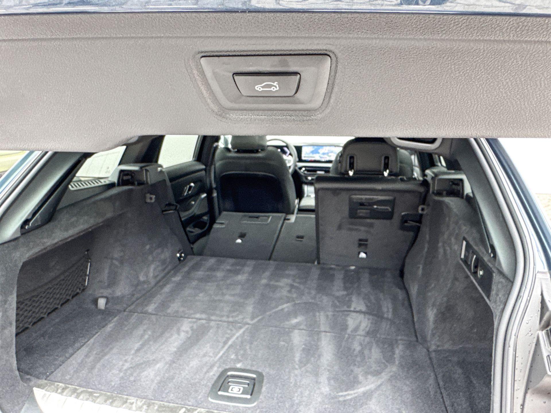 Foto van BMW 330e