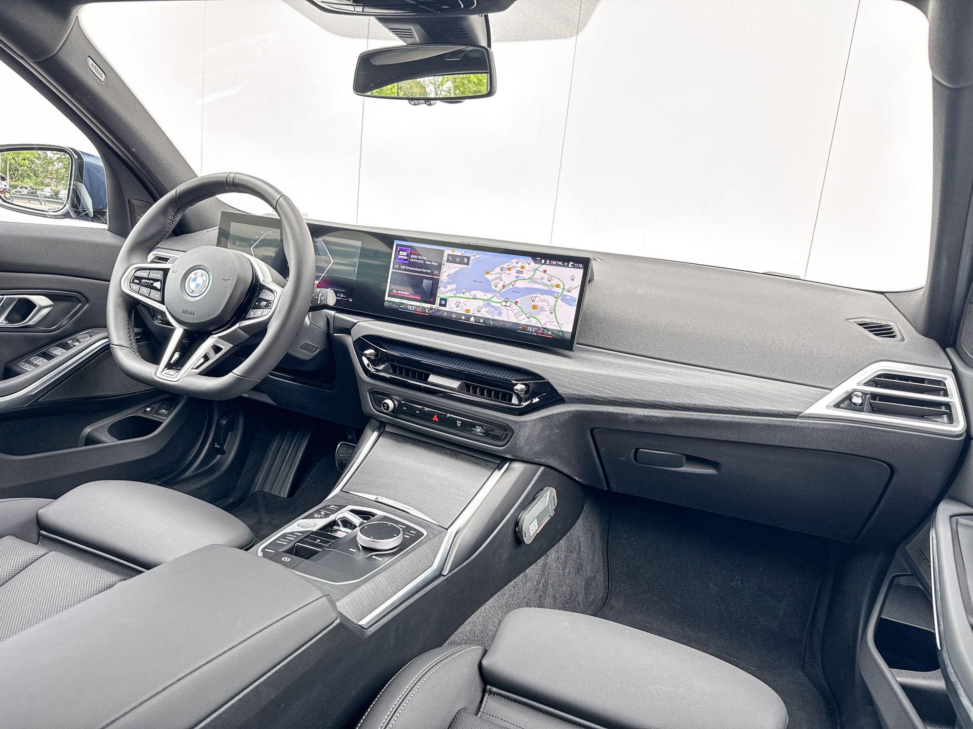 Foto van BMW 330e