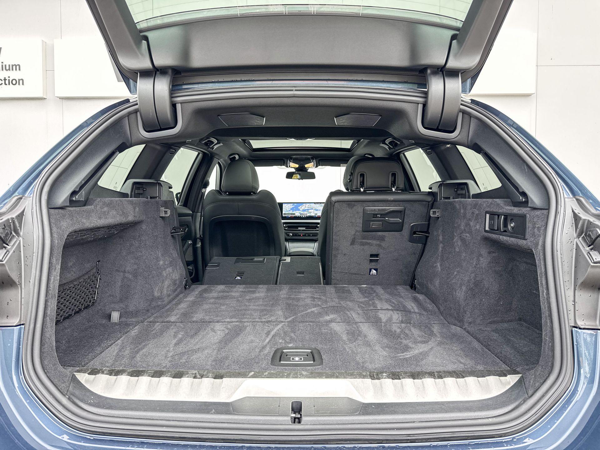 Foto van BMW 330e