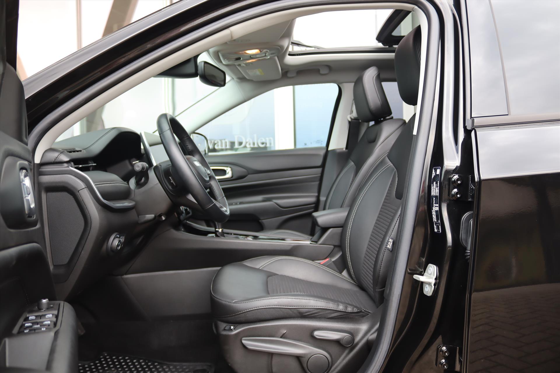 Foto van Jeep Compass